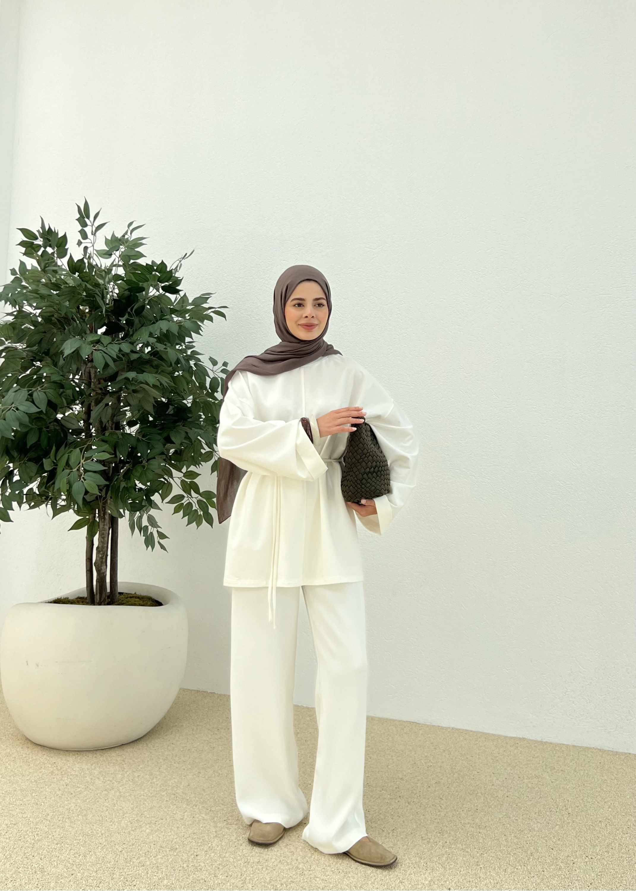 Yazlık basic sweat (beyaz)