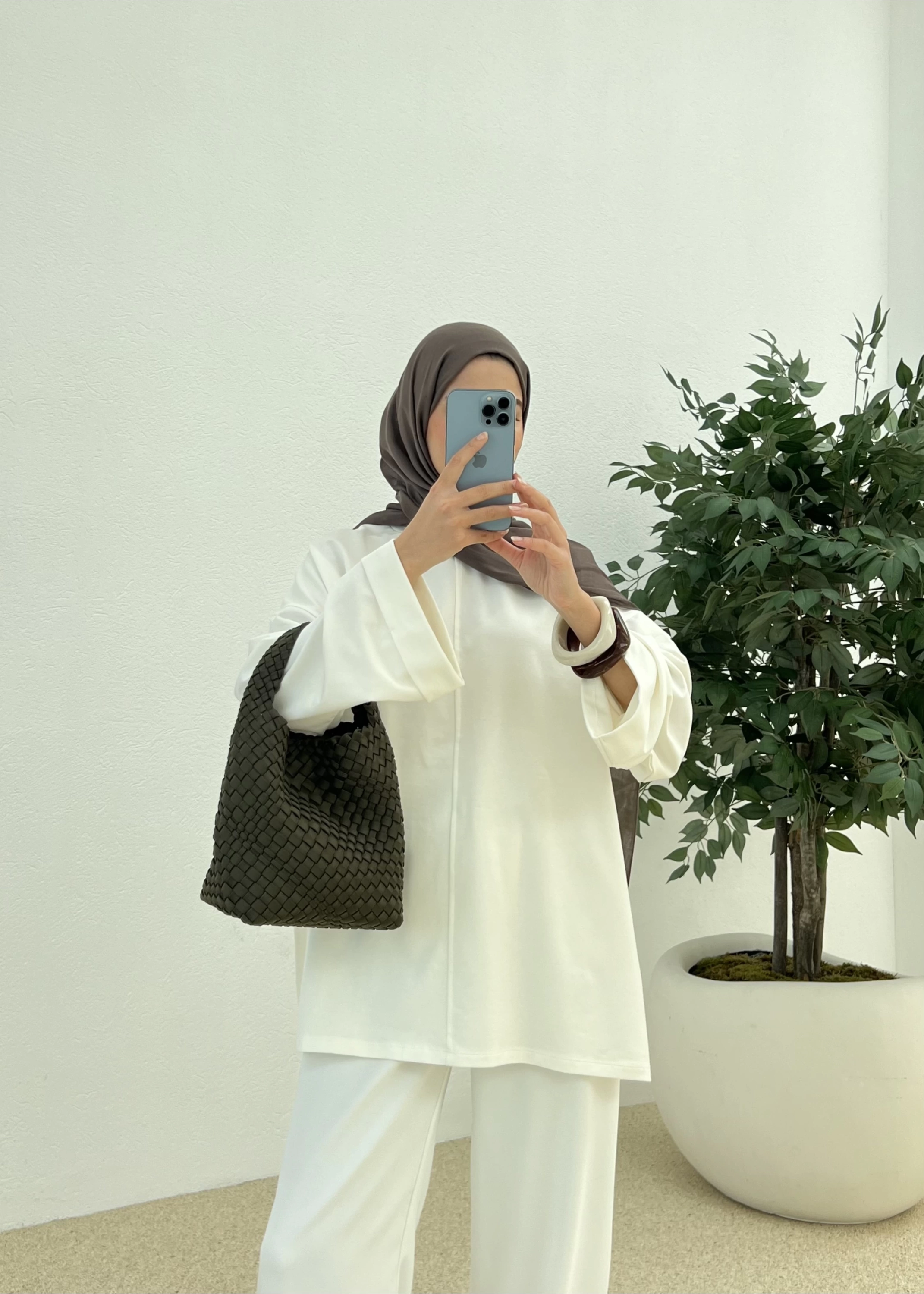 Yazlık basic sweat (beyaz)