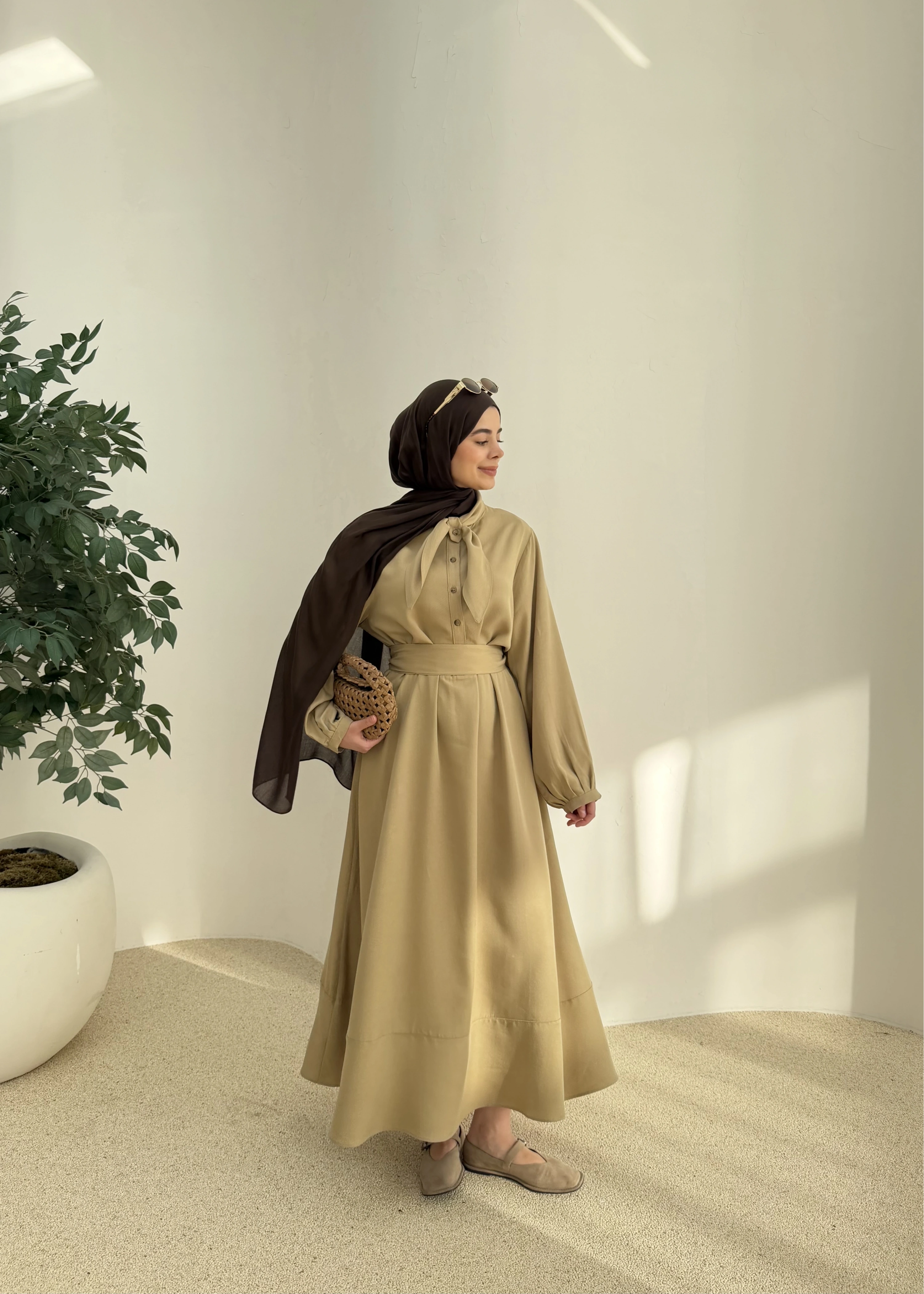 2348 FLR DETAY ELBİSE ÇAĞLA