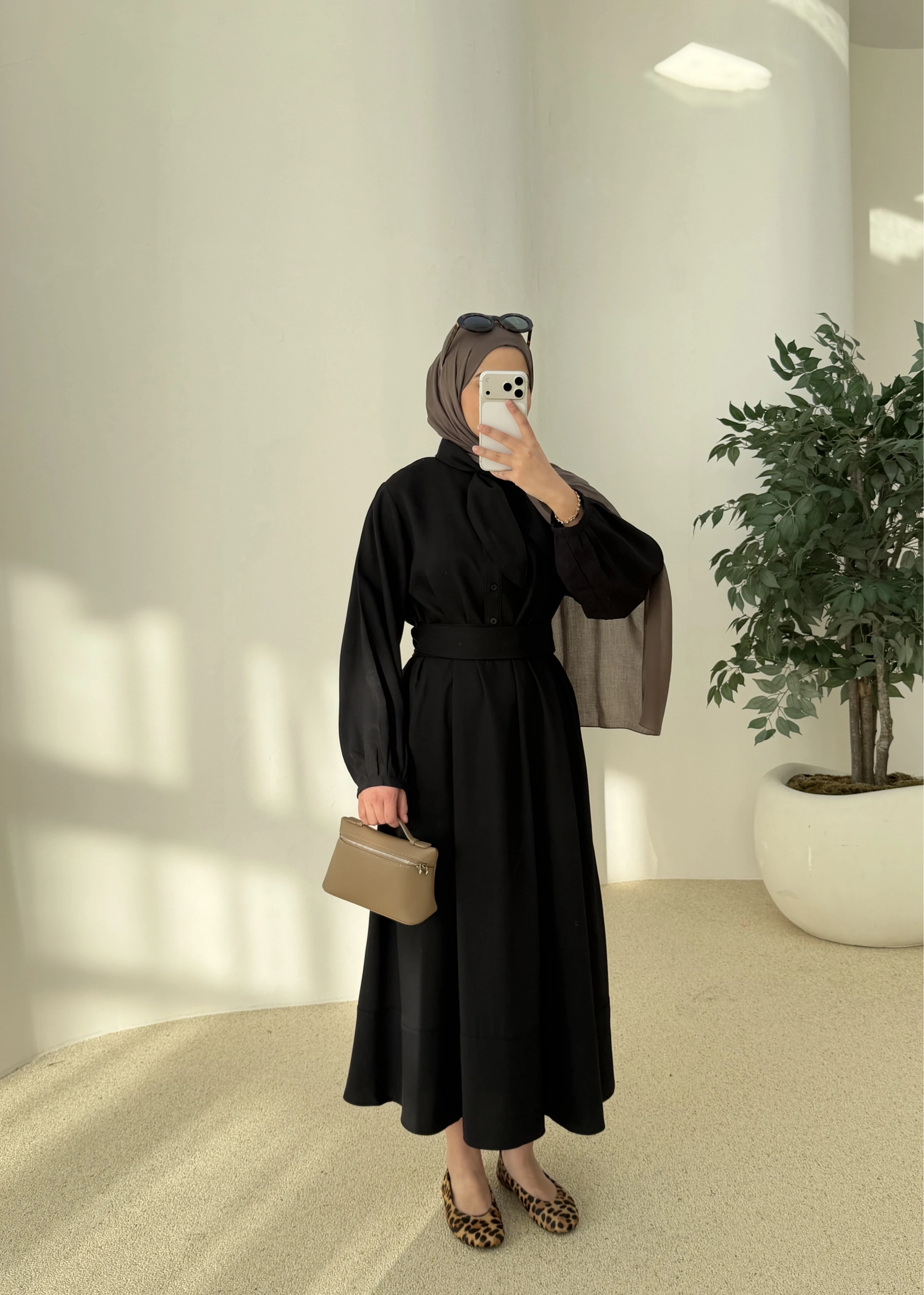 2348 FLR DETAY ELBİSE SİYAH