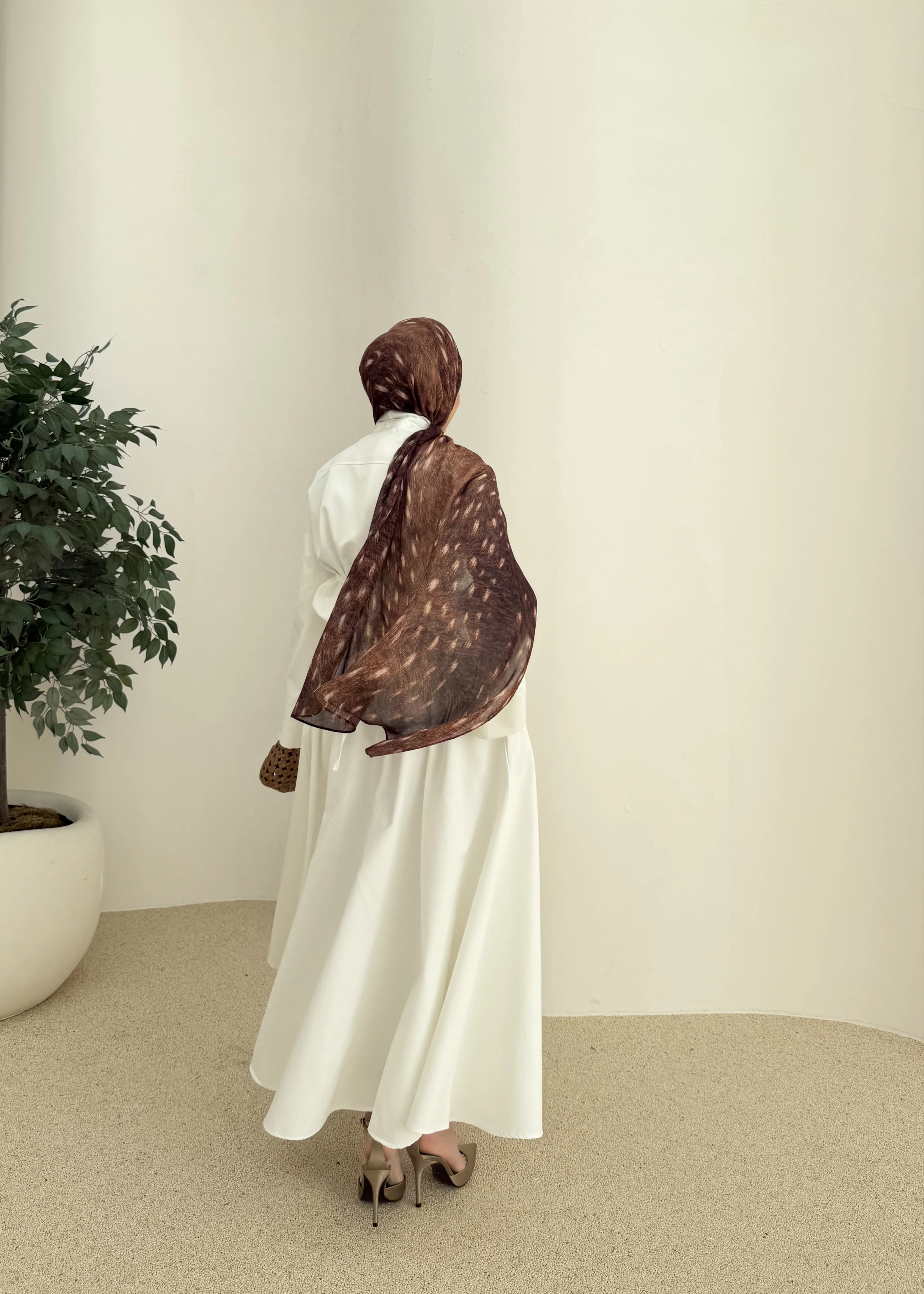 6005 Bel fiyonk etekli takım beyaz