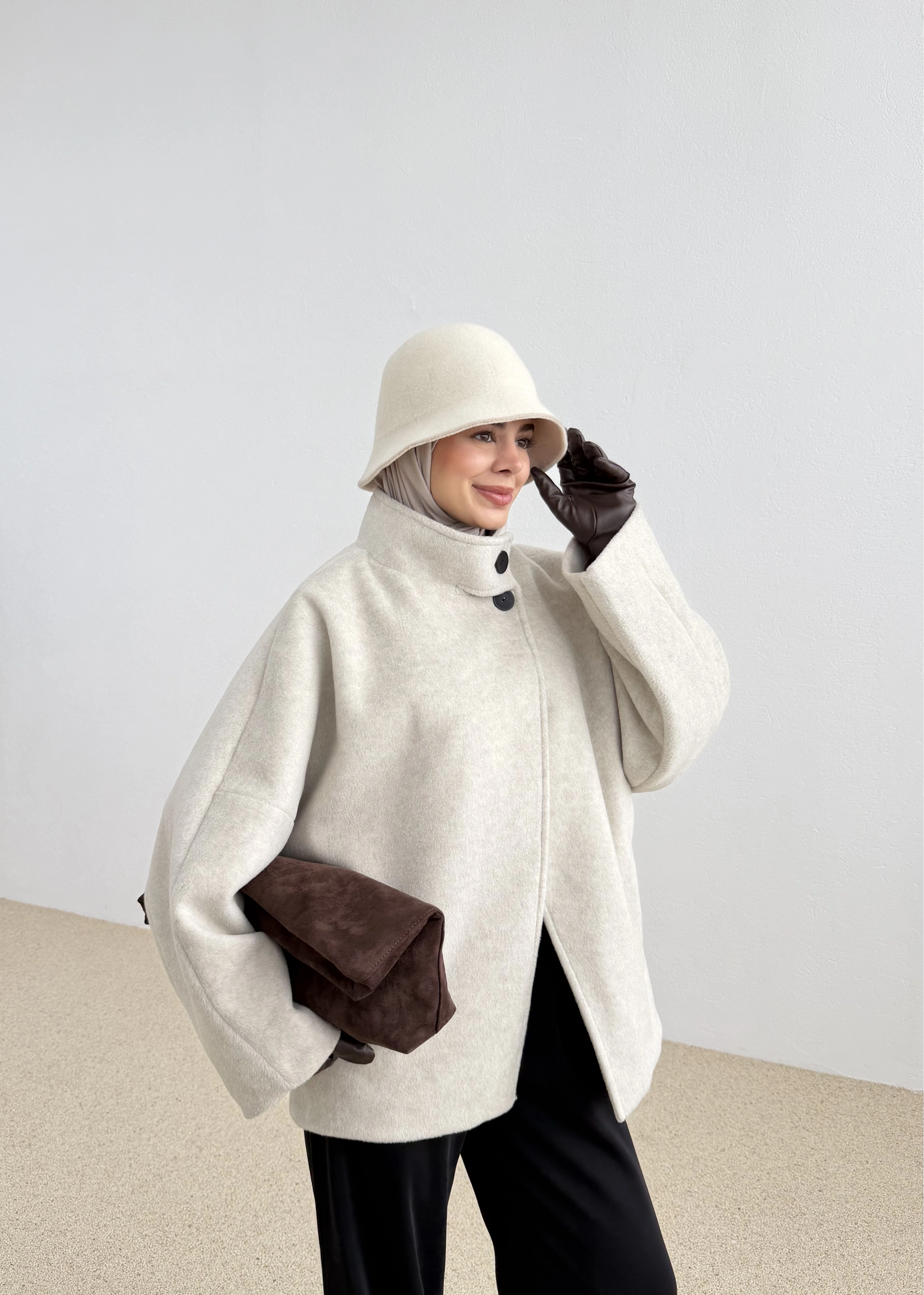 ..DİK YAKA ZR KABAN BEJ