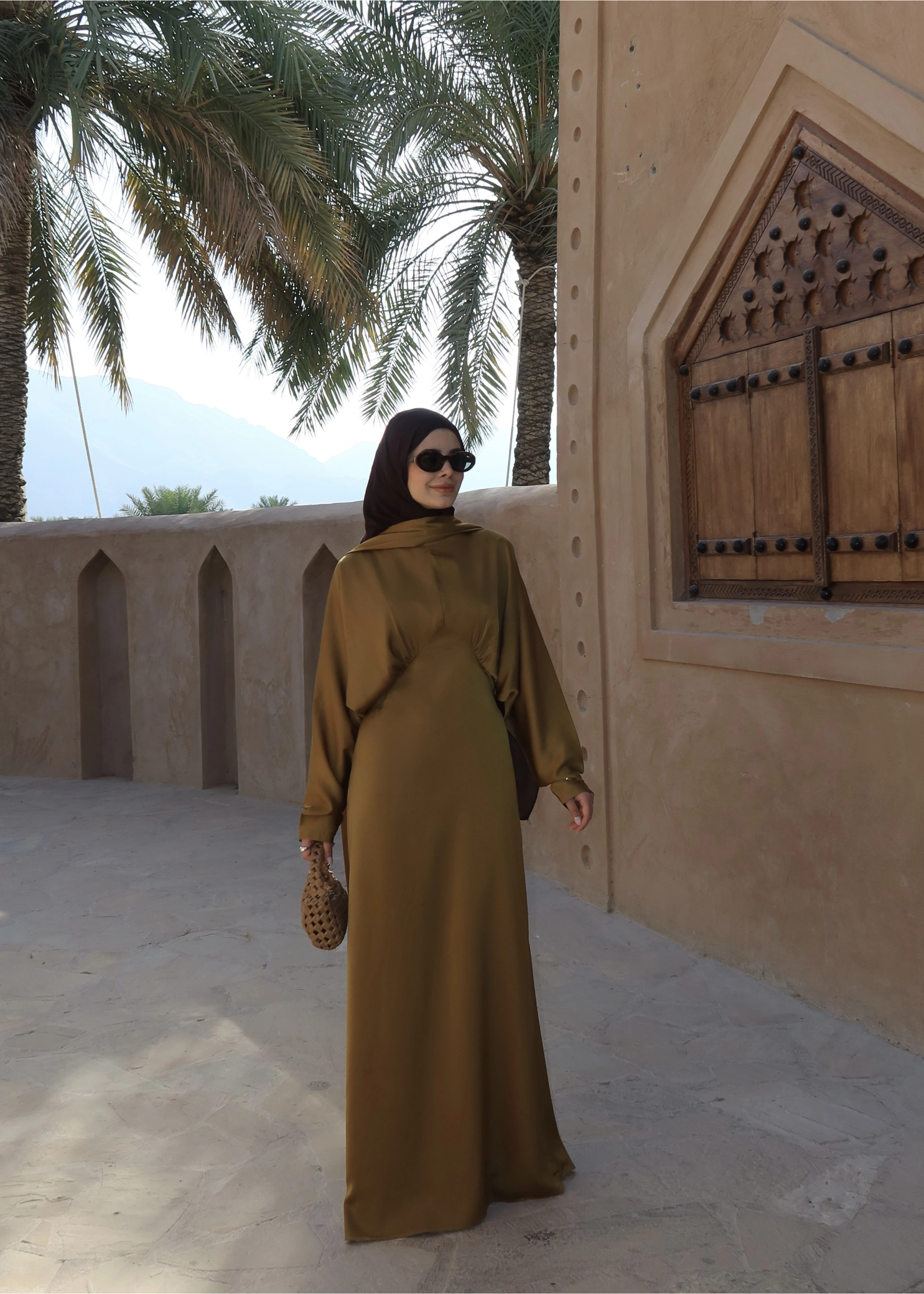 BELDETAY SATEN ELBİSE SU YOLU