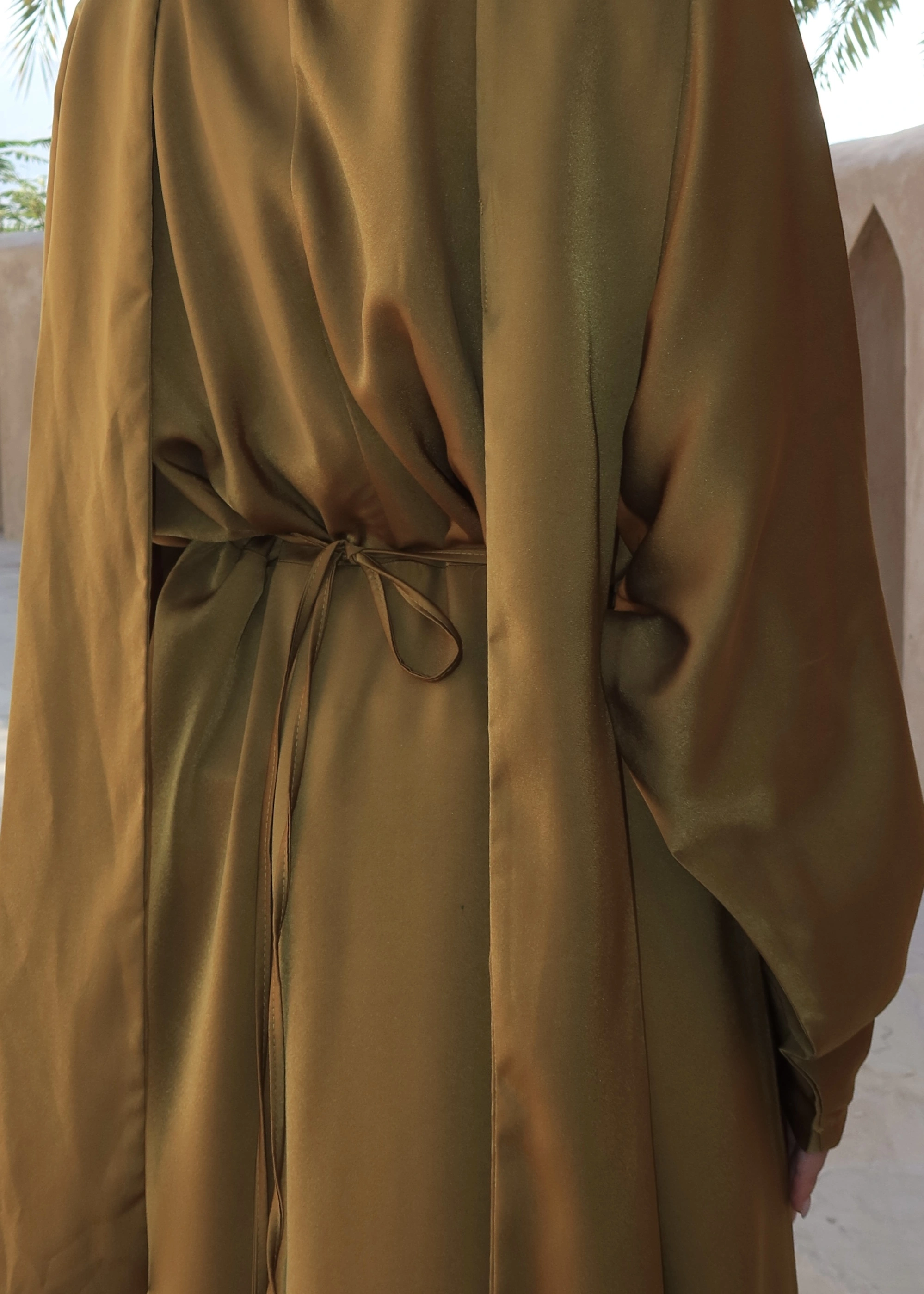 BELDETAY SATEN ELBİSE SU YOLU