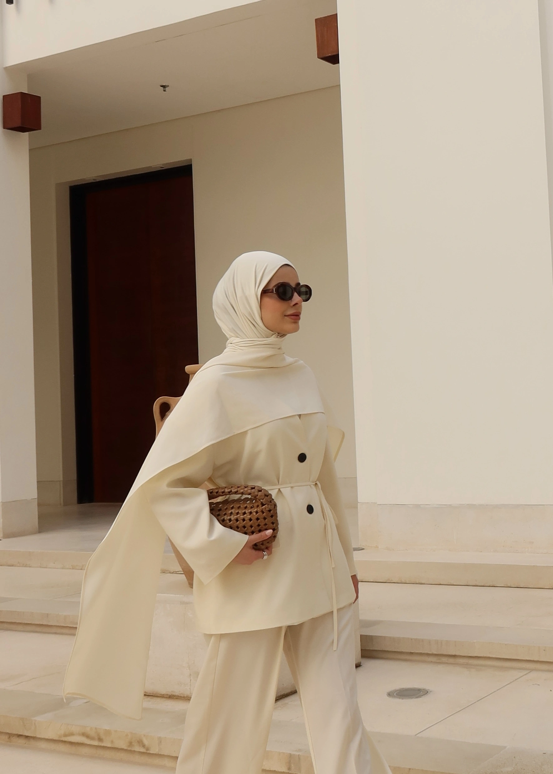 6003 Fularlı blazer ceket takım soft ekru