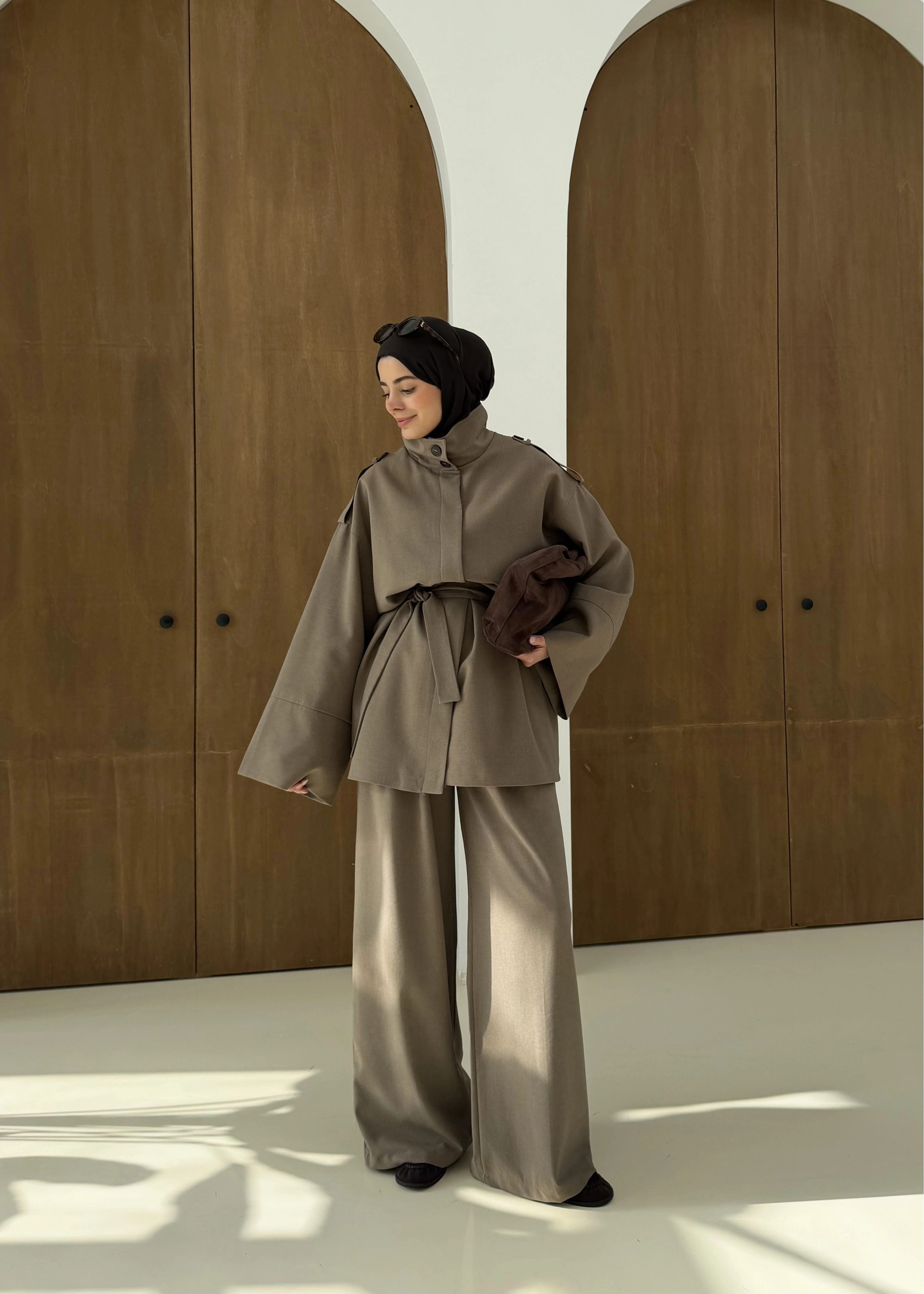 6006 DİK YAKA POLİVİSKON TAKIM VİZON