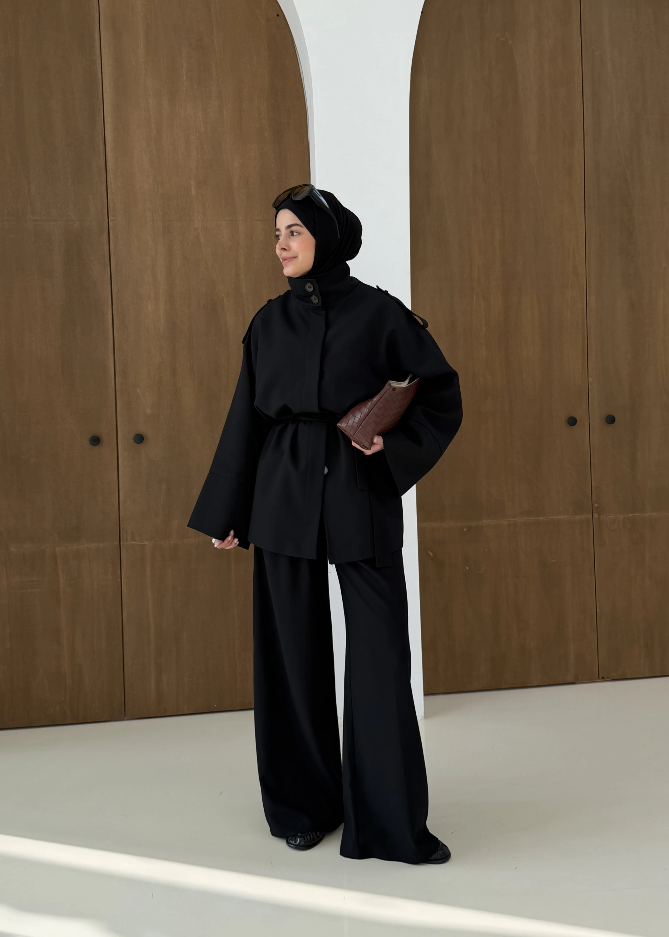 6006 DİK YAKA POLİVİSKON TAKIM SİYAH