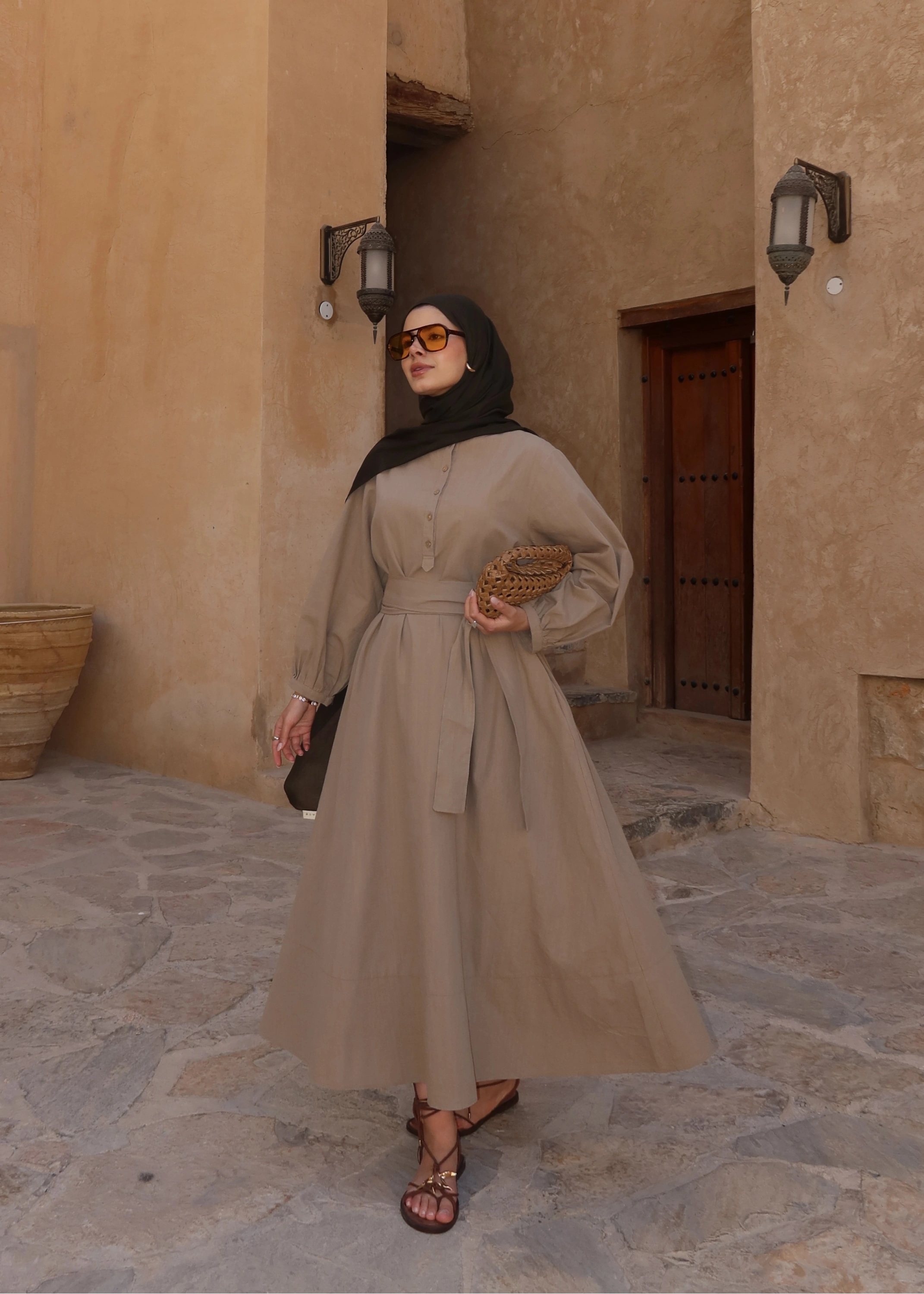 2357 ÖN DÜĞME HAM KETEN ELBİSE VİZON