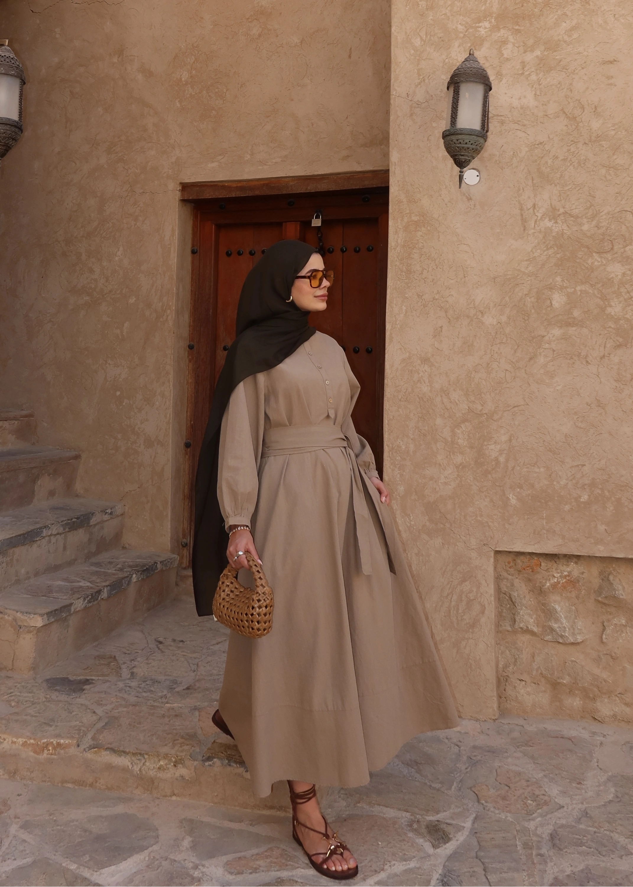 2357 ÖN DÜĞME HAM KETEN ELBİSE VİZON