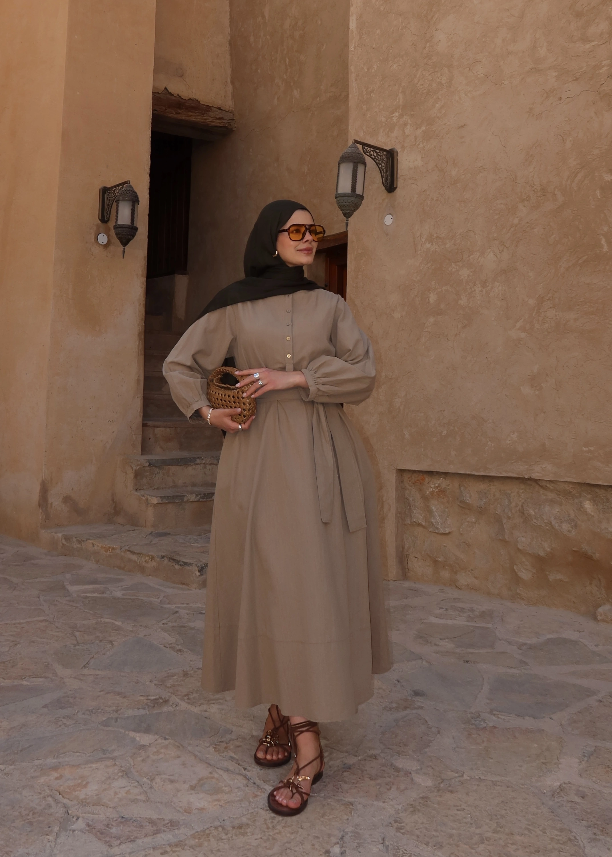 2357 ÖN DÜĞME HAM KETEN ELBİSE VİZON