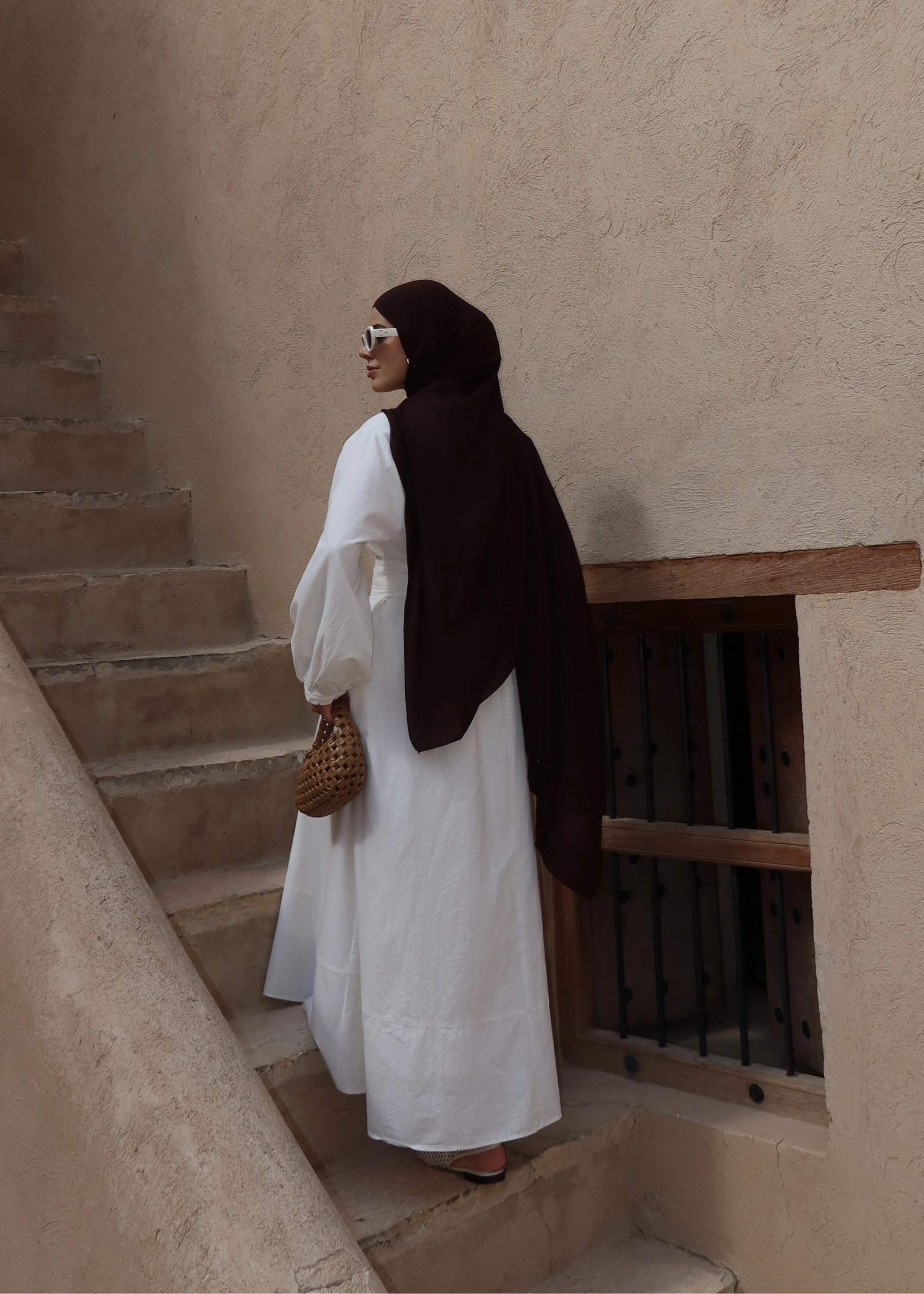 2357 ÖN DÜĞME HAM KETEN ELBİSE beyaz