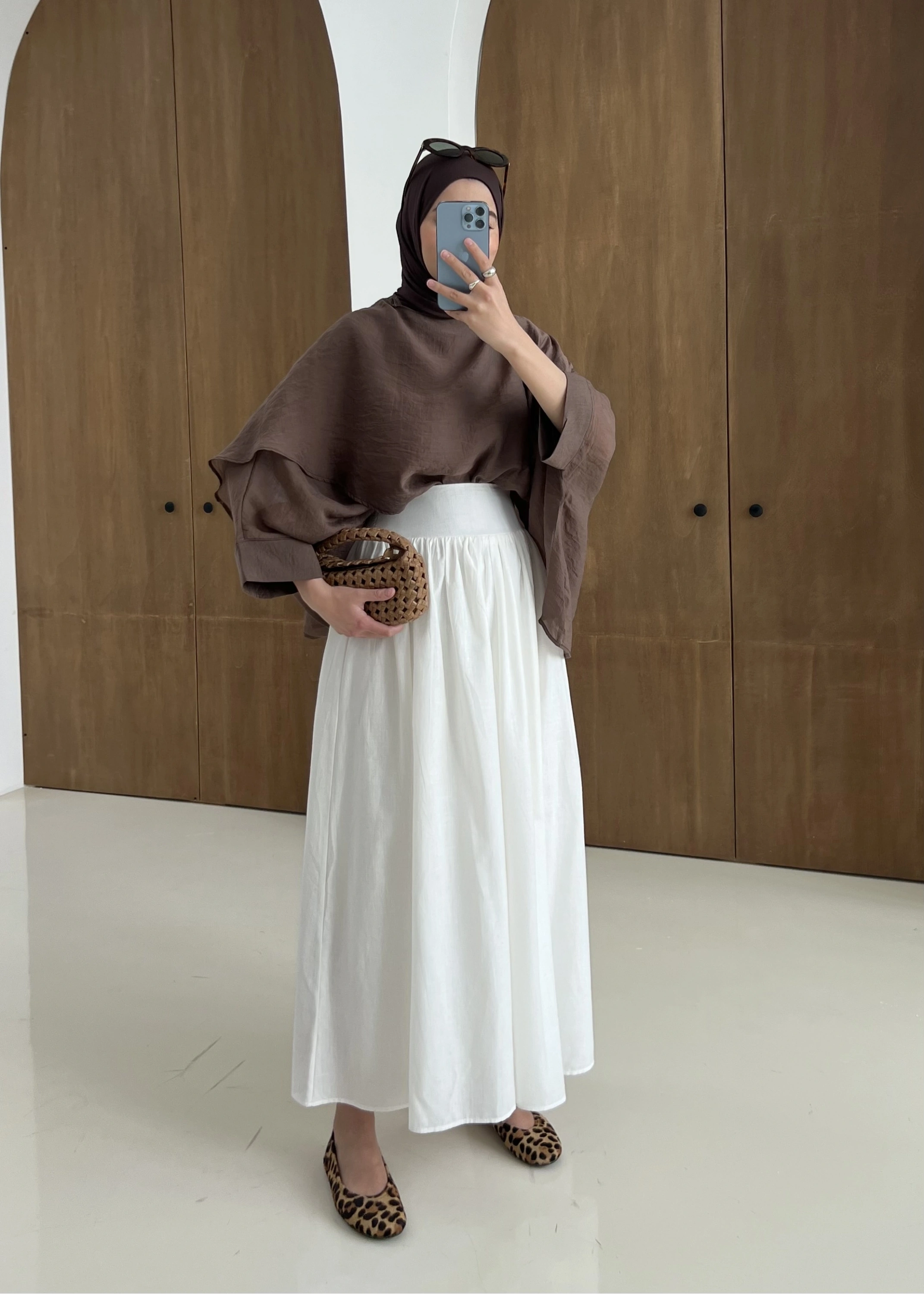 2926 KETEN BÜZGÜLÜ YÜKSEK BEL ETEK BEYAZ