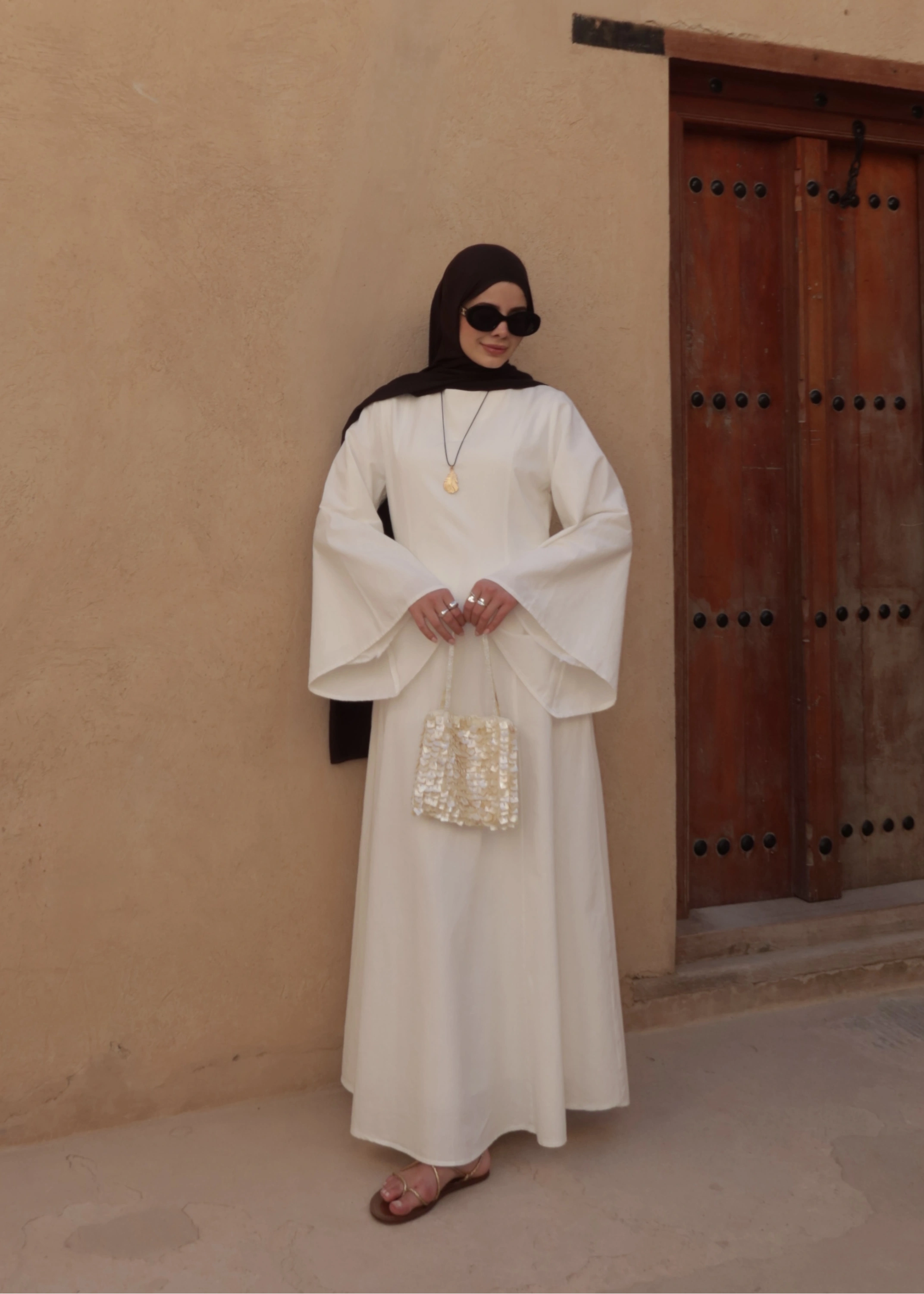 2360 ASİMETRİK GENİŞ KOL ELBİSE beyaz