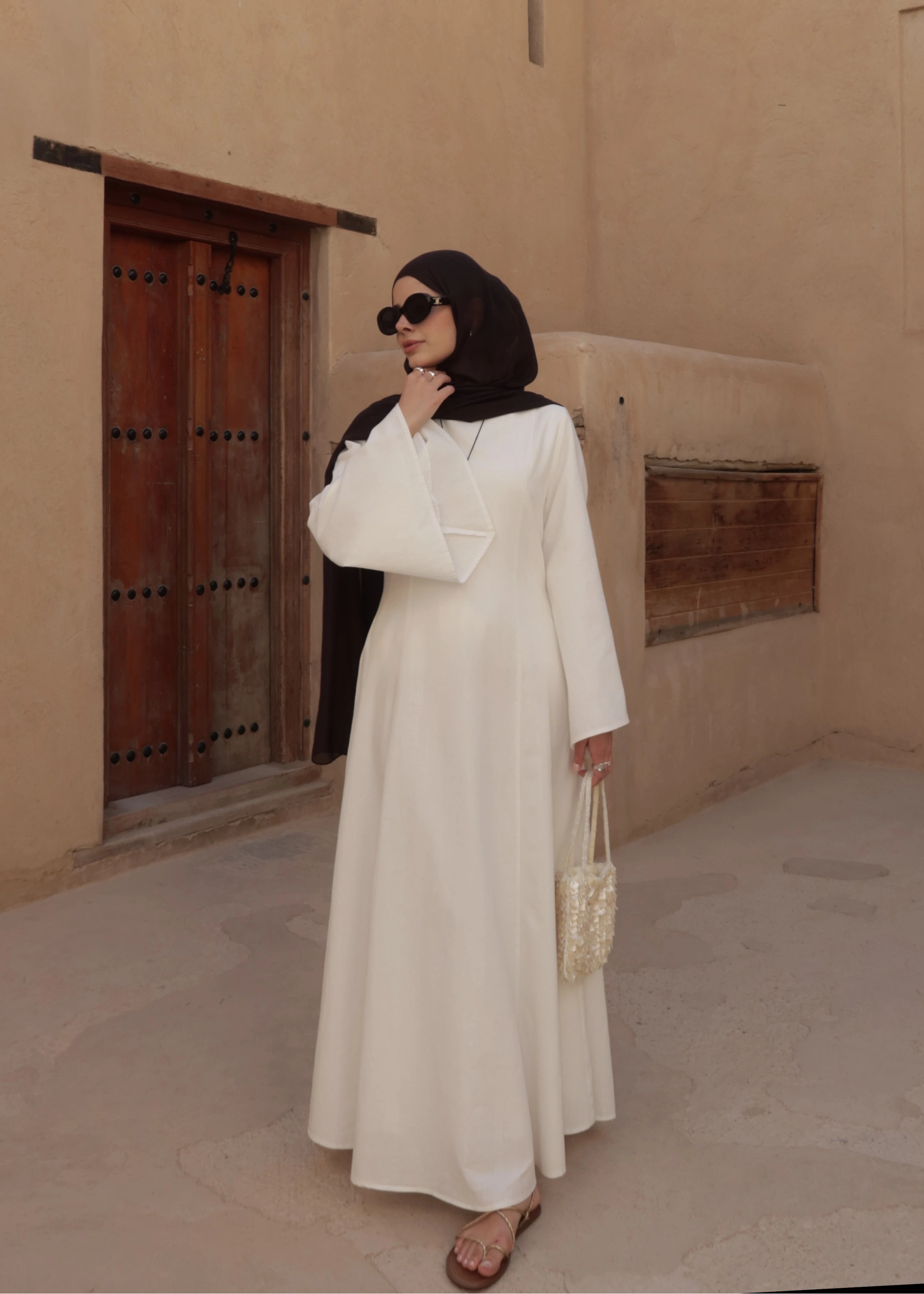 2360 ASİMETRİK GENİŞ KOL ELBİSE beyaz