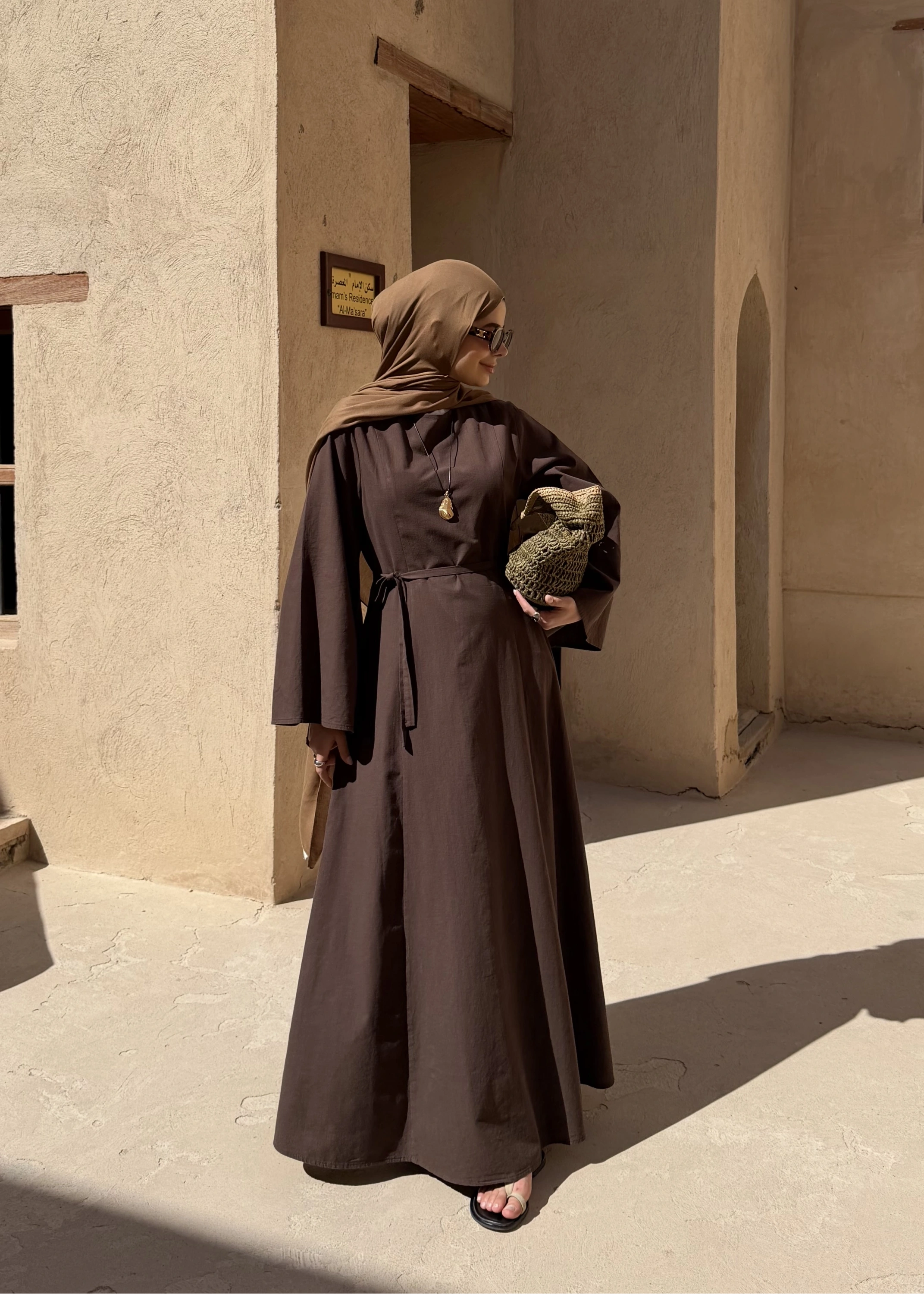 2360 ASİMETRİK GENİŞ KOL ELBİSE kahve