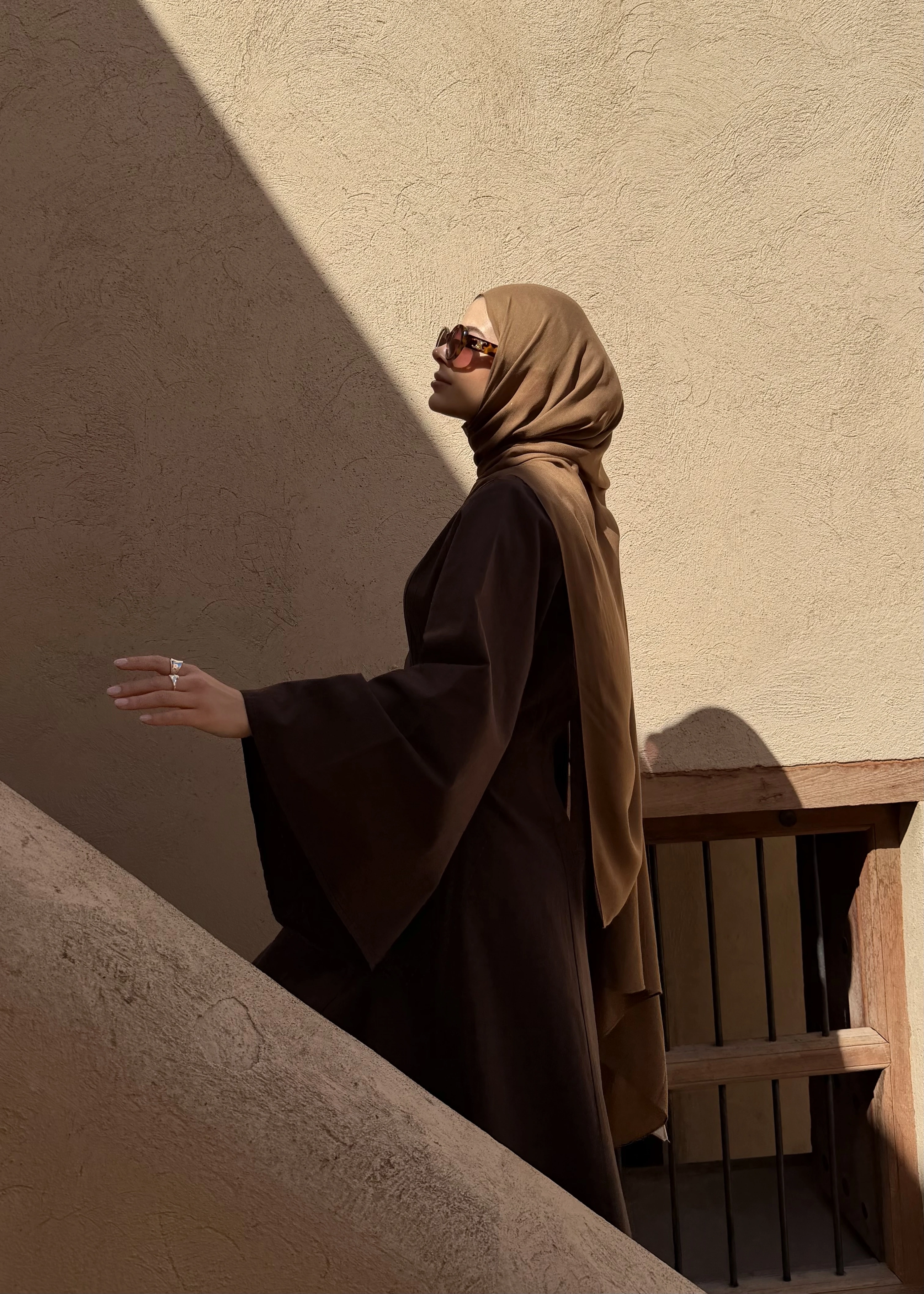 2360 ASİMETRİK GENİŞ KOL ELBİSE kahve