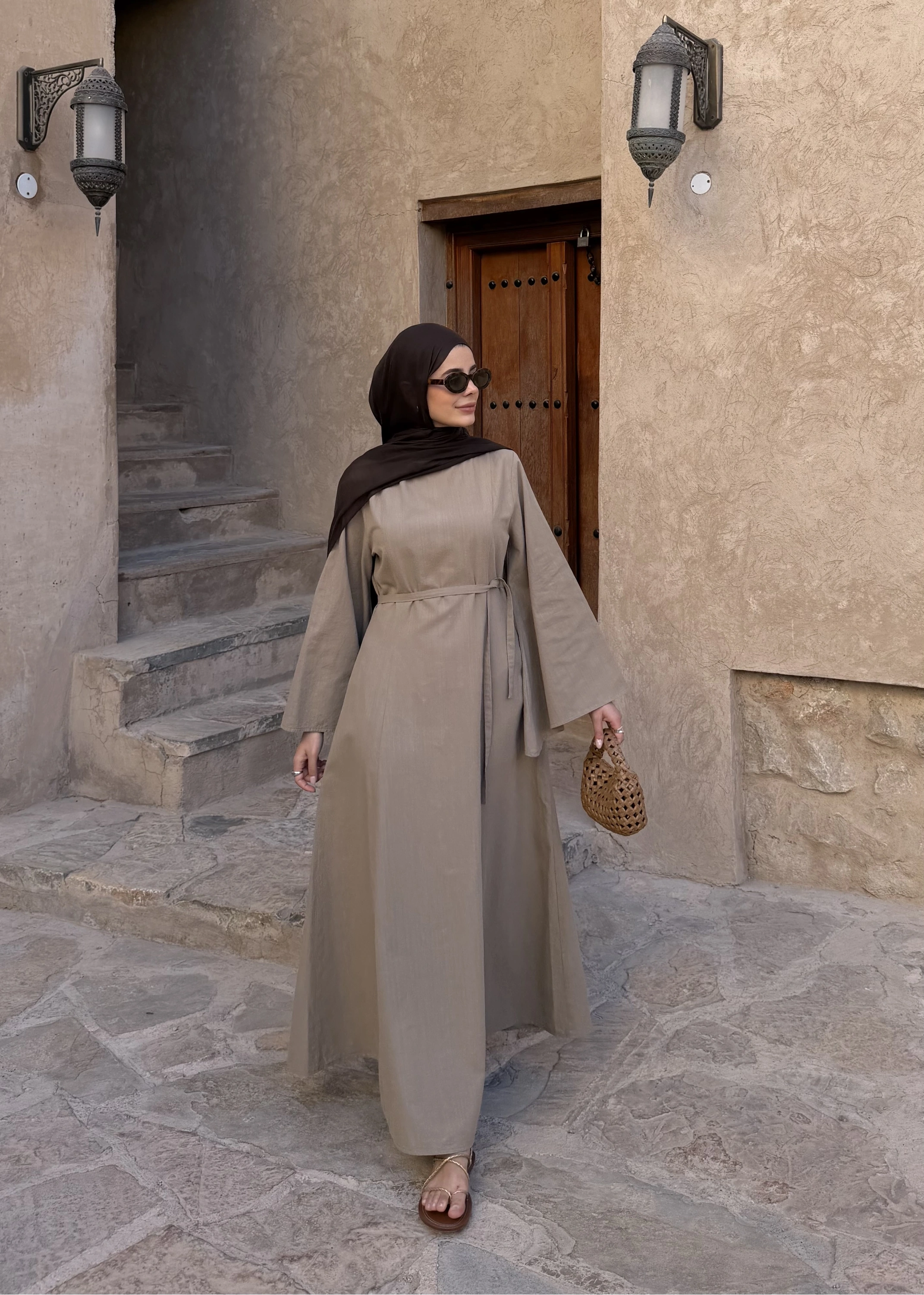 2360 ASİMETRİK GENİŞ KOL ELBİSE vizon