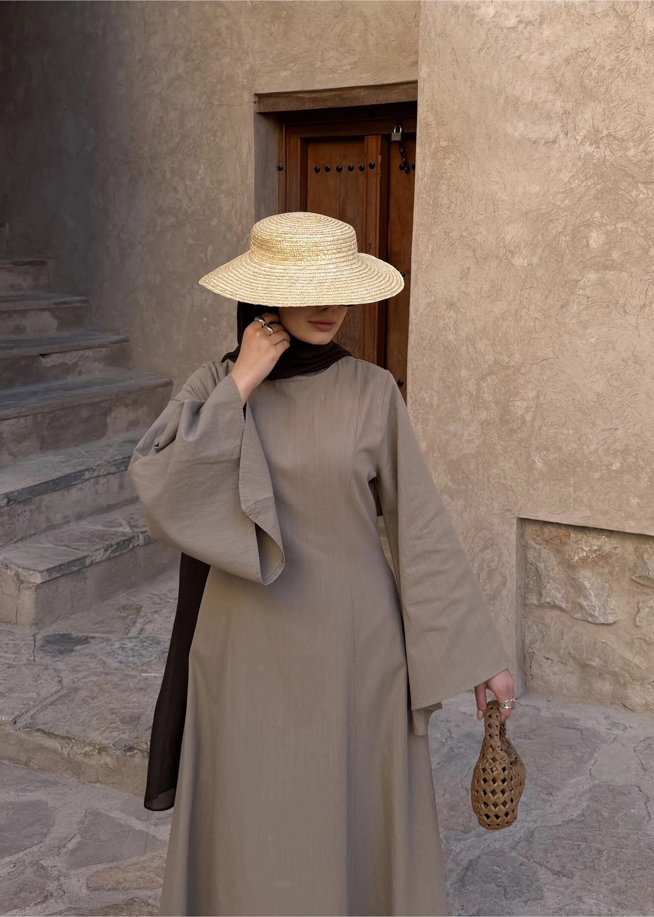 2360 ASİMETRİK GENİŞ KOL ELBİSE vizon