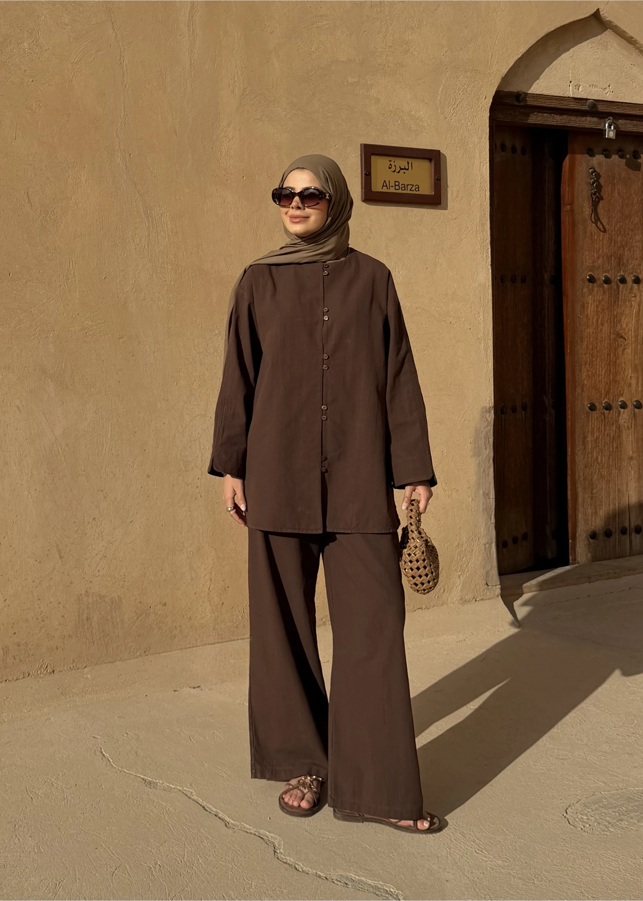 8977 MİNİK DÜĞME KETEN TAKIM kahve