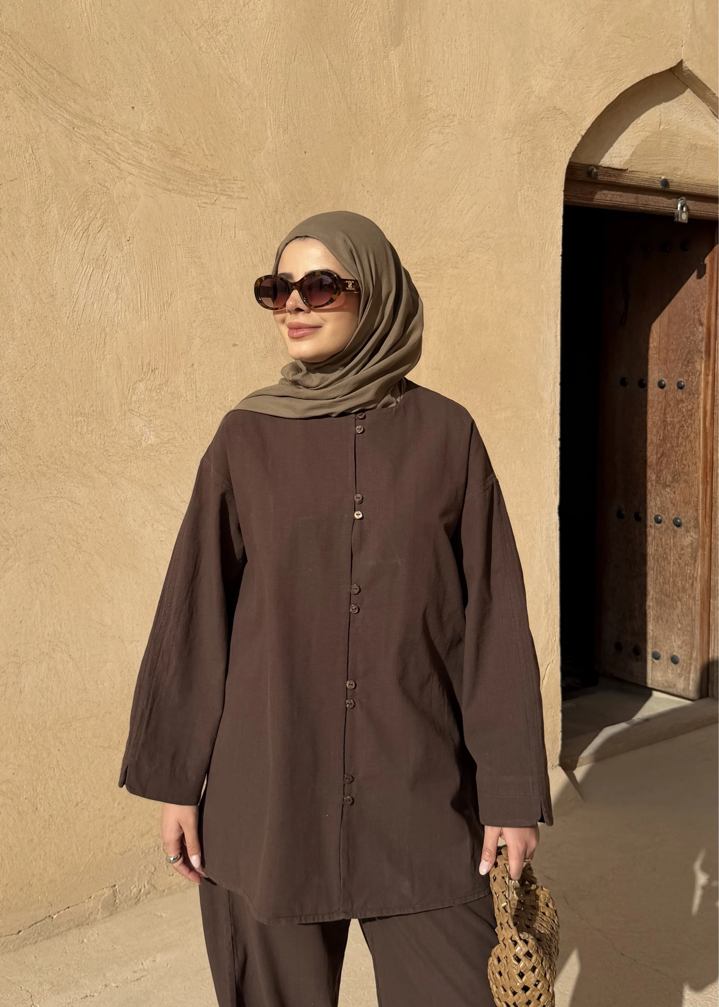 8977 MİNİK DÜĞME KETEN TAKIM kahve