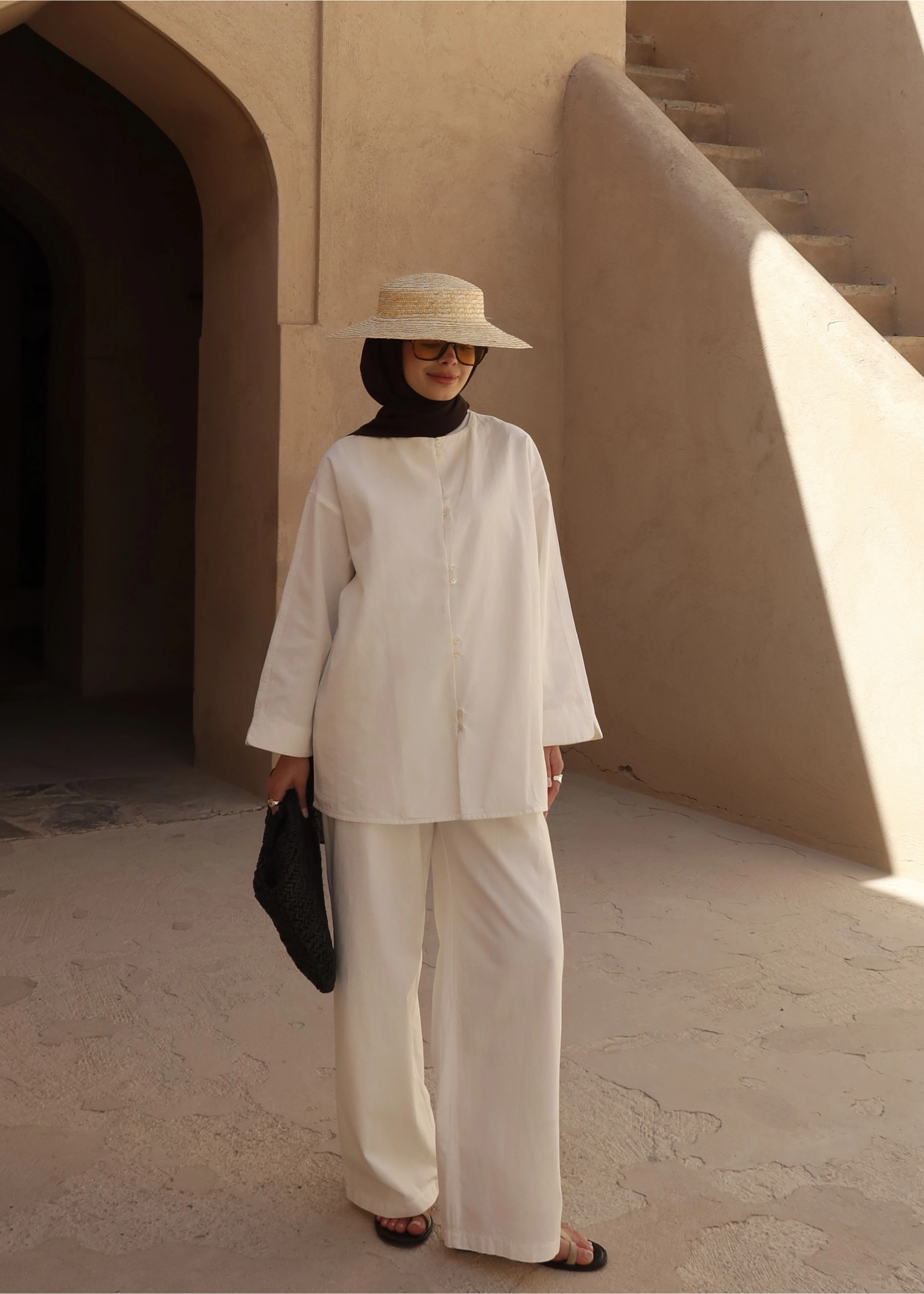 8977 MİNİK DÜĞME KETEN TAKIM BEYAZ