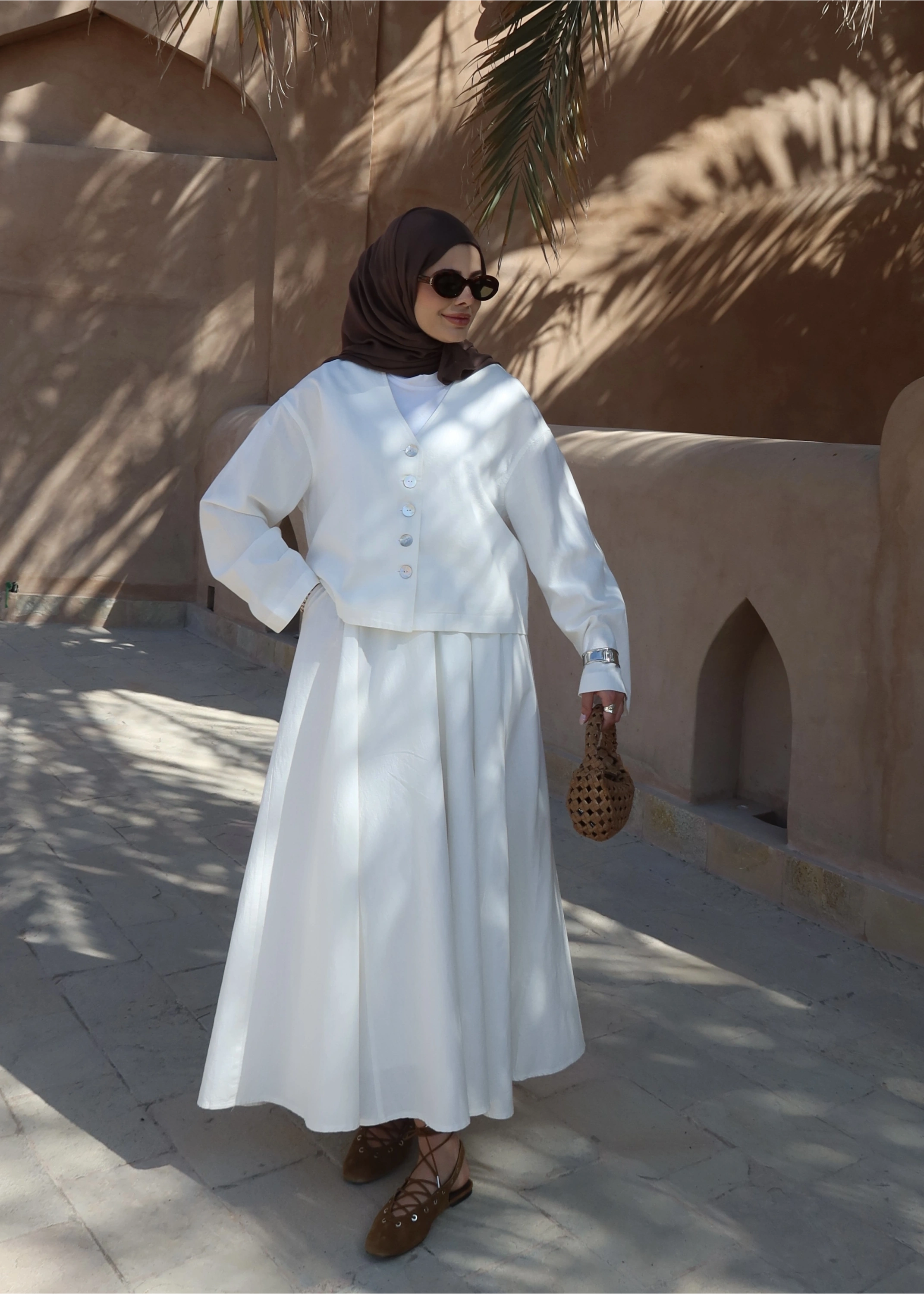 8998 DÜĞME TAŞLI KETEN TAKIM BEYAZ