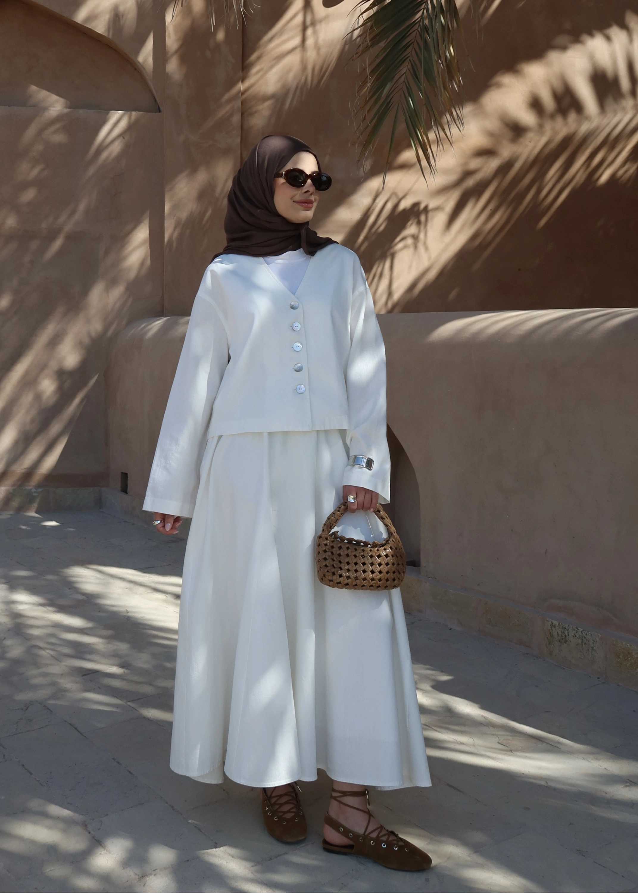 8998 DÜĞME TAŞLI KETEN TAKIM BEYAZ