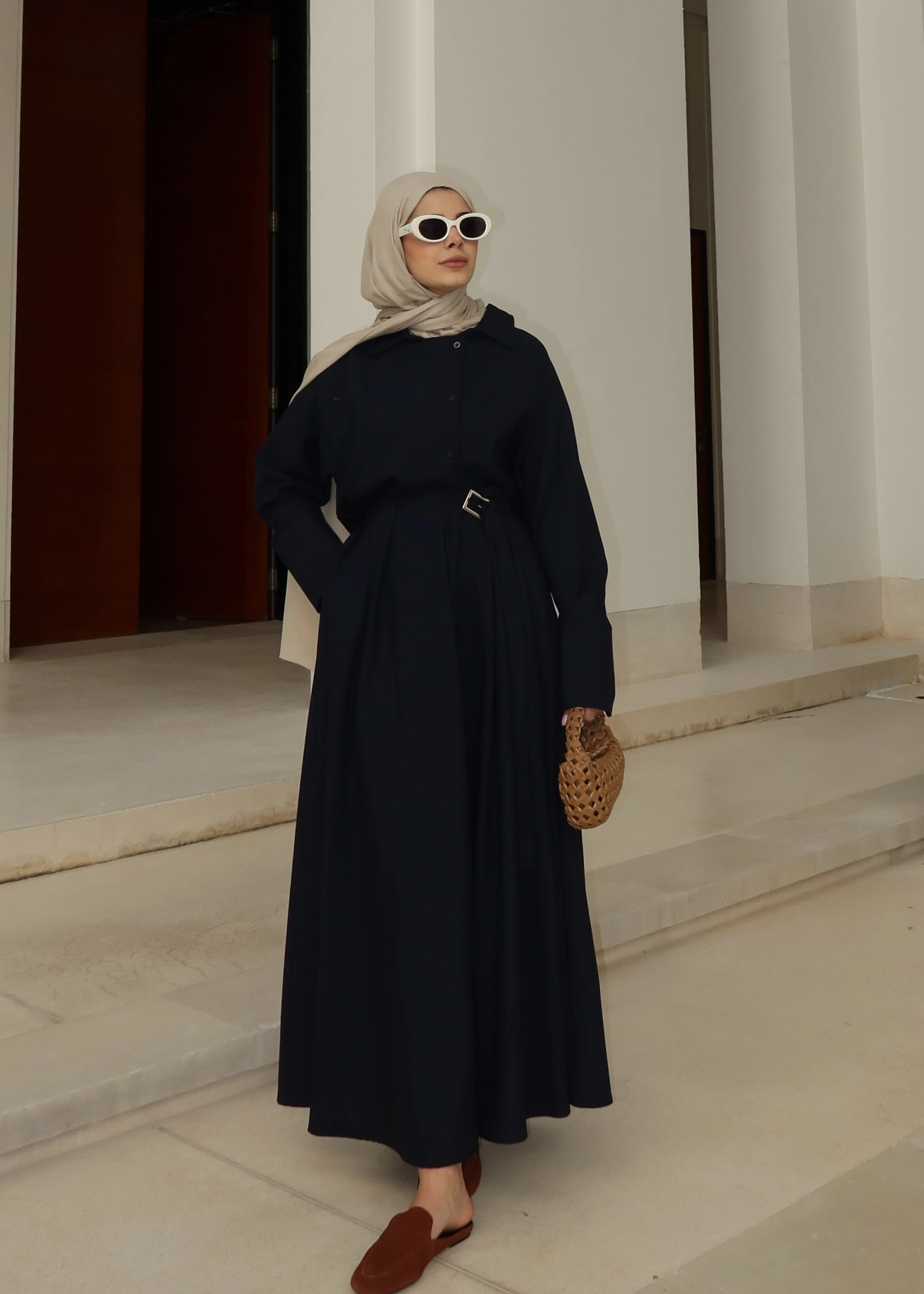 KEMER DETAY ETEKLİ TAKIM LACİVERT