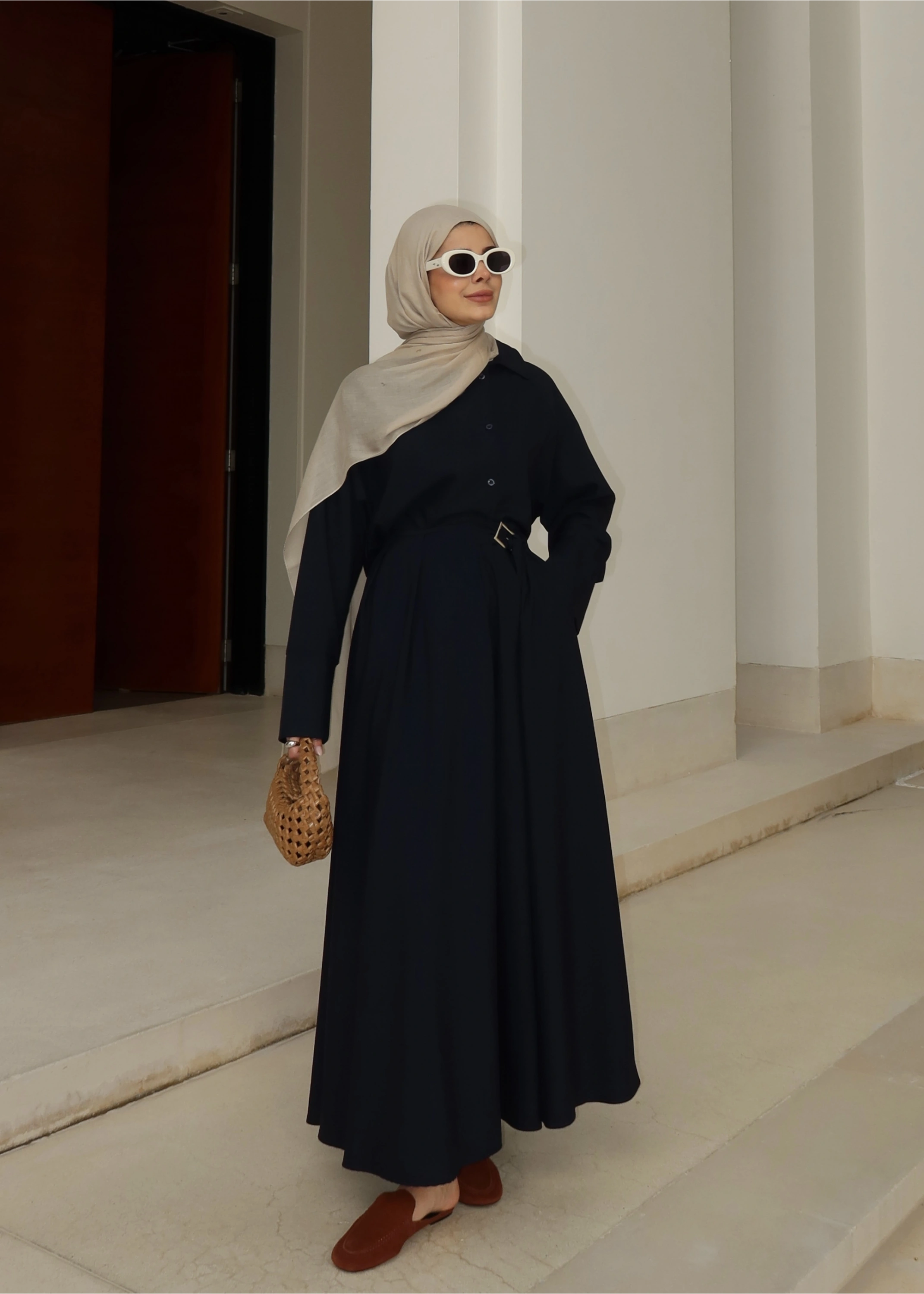 KEMER DETAY ETEKLİ TAKIM LACİVERT