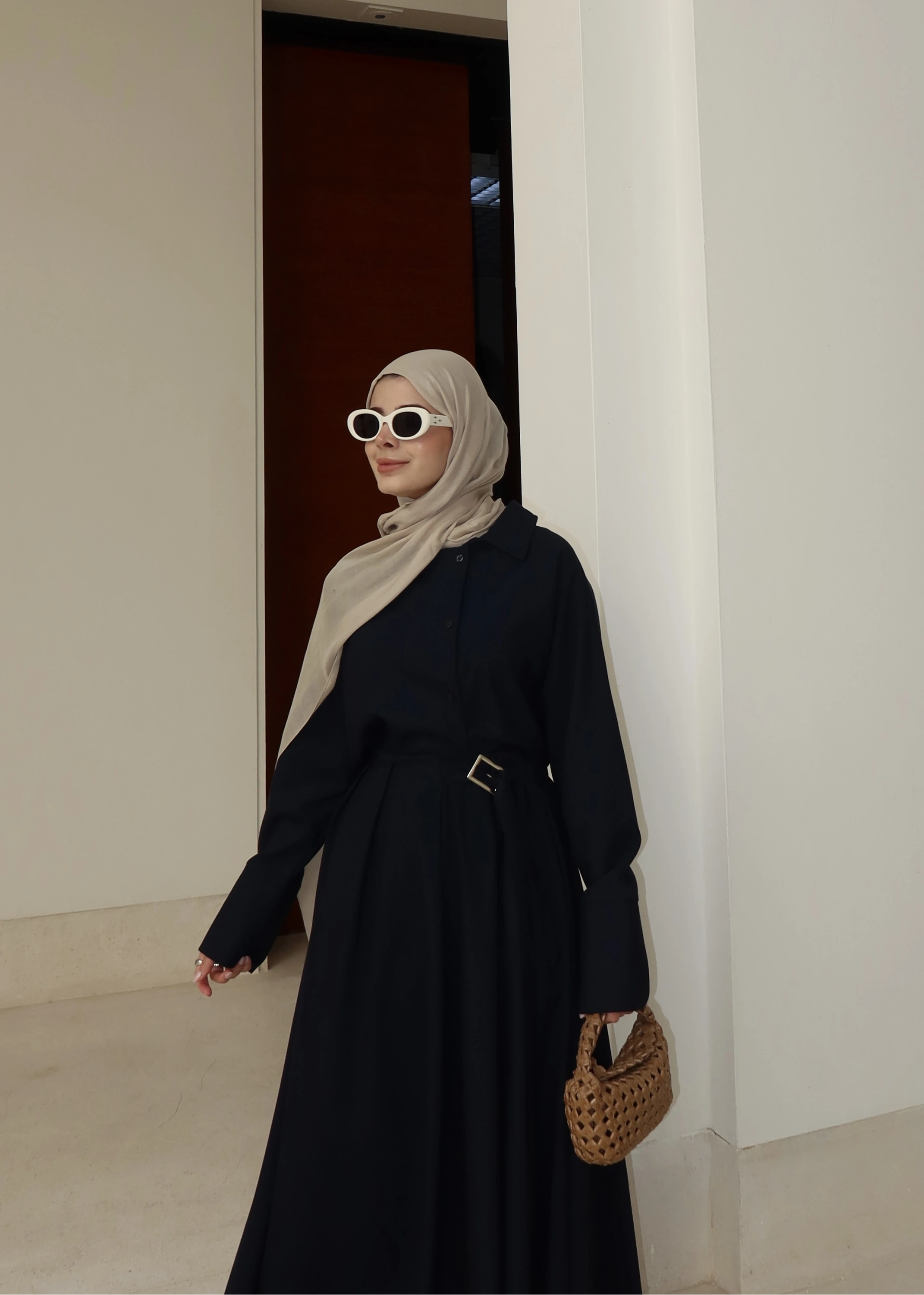 KEMER DETAY ETEKLİ TAKIM LACİVERT