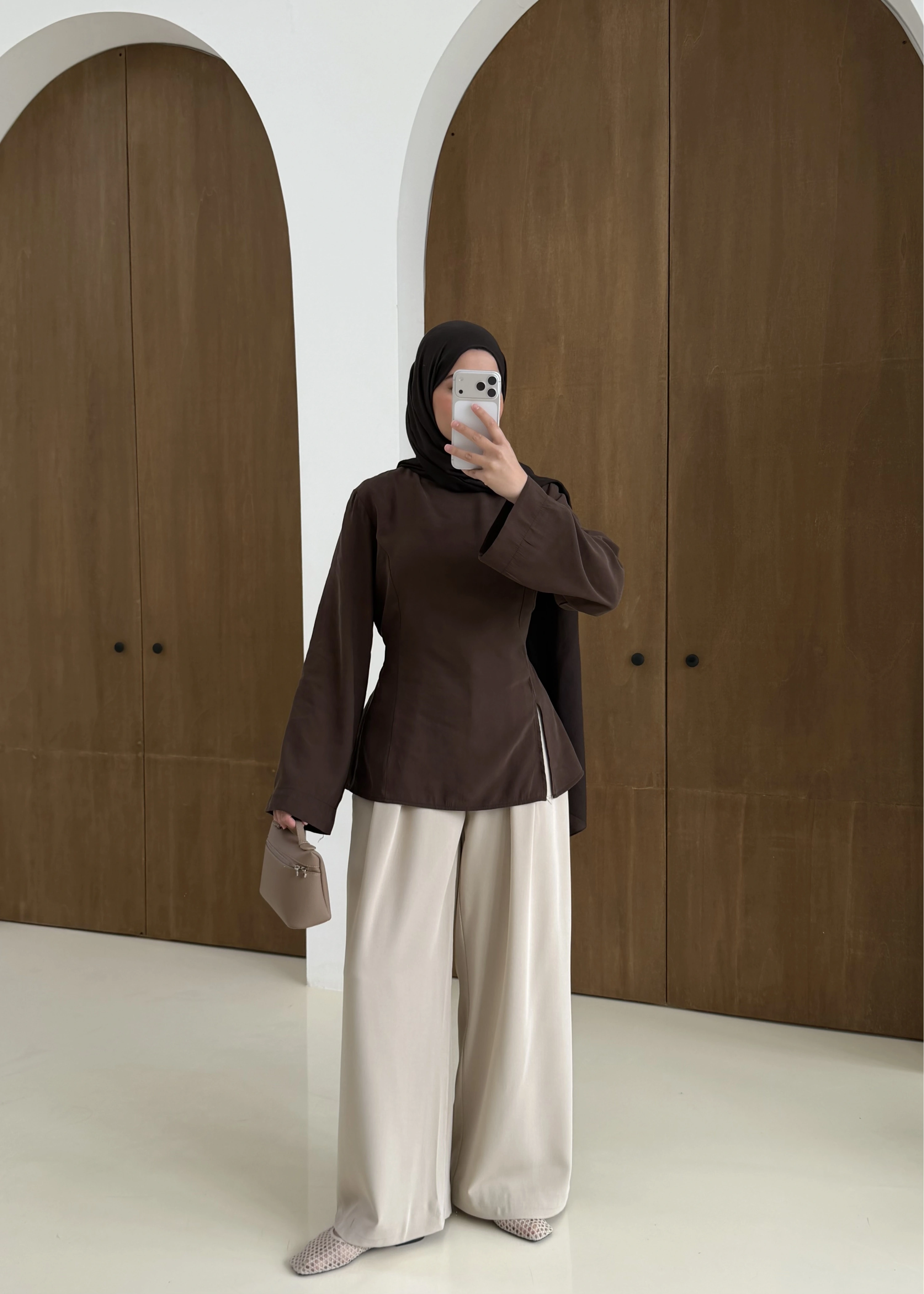 2019 YIRTMAÇLI BLUZ KAHVE