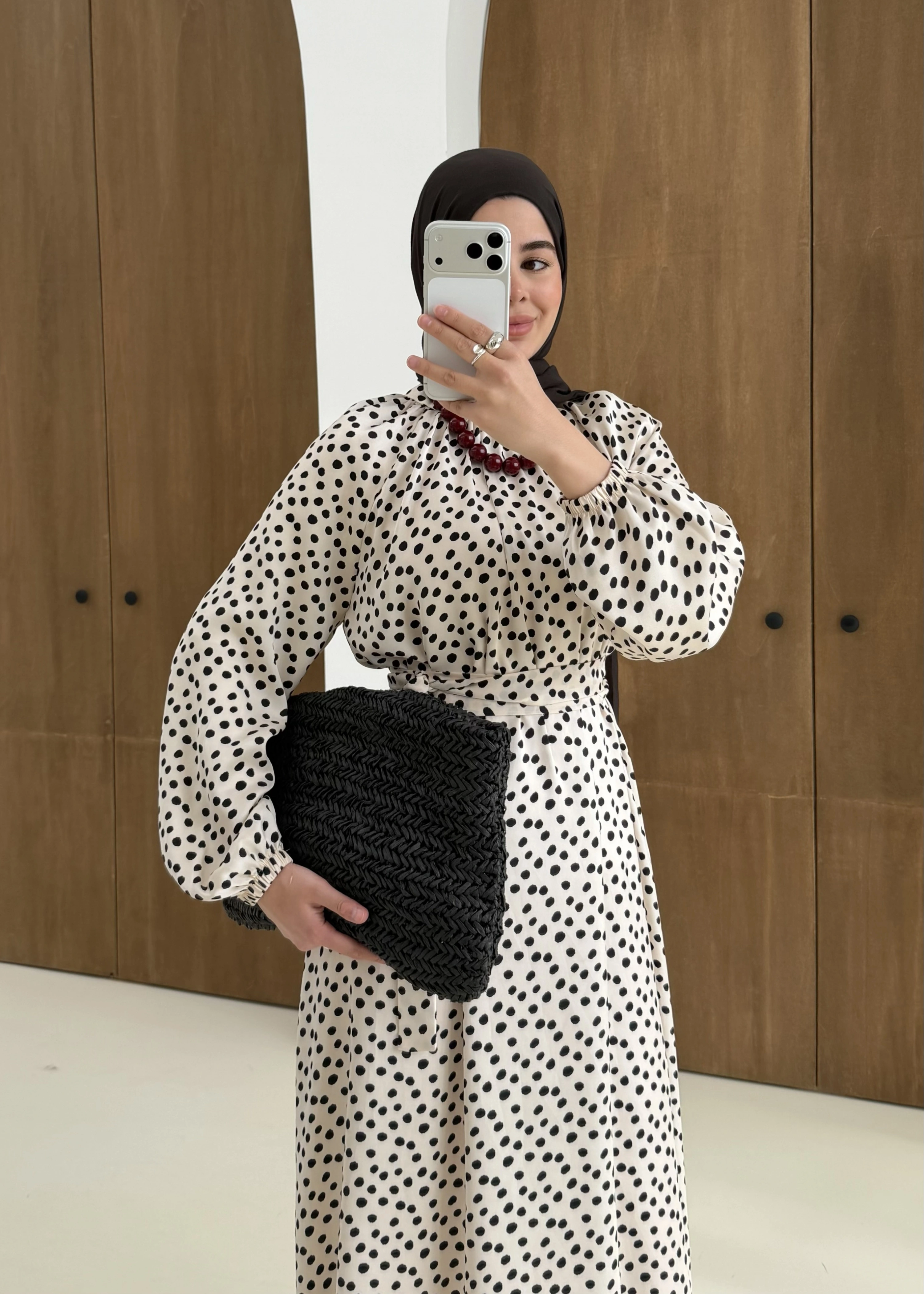 5528 PUANİTYE SATEN ELBİSE