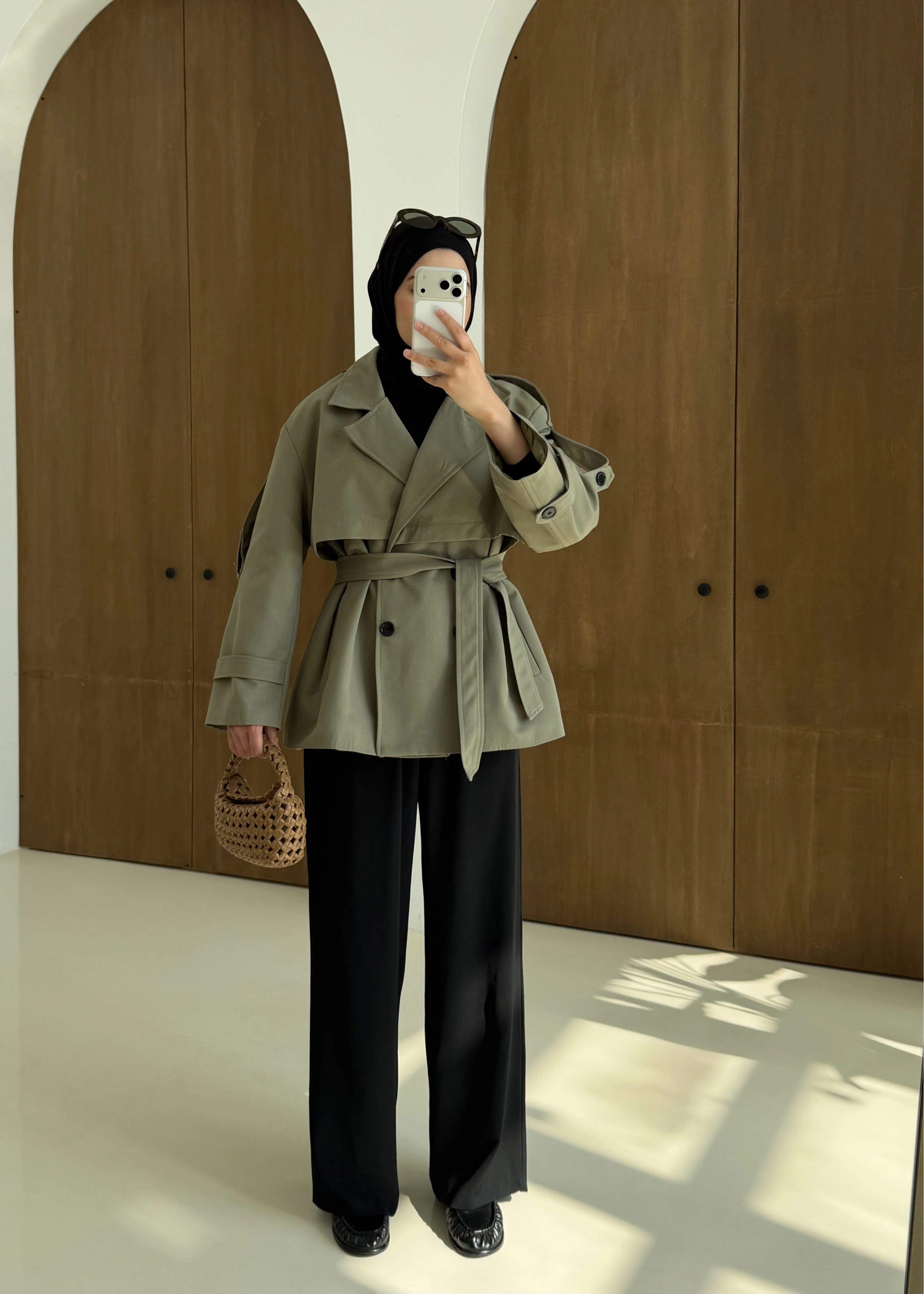 KUŞAKLI ASTARLI TRENÇKOT yeşil