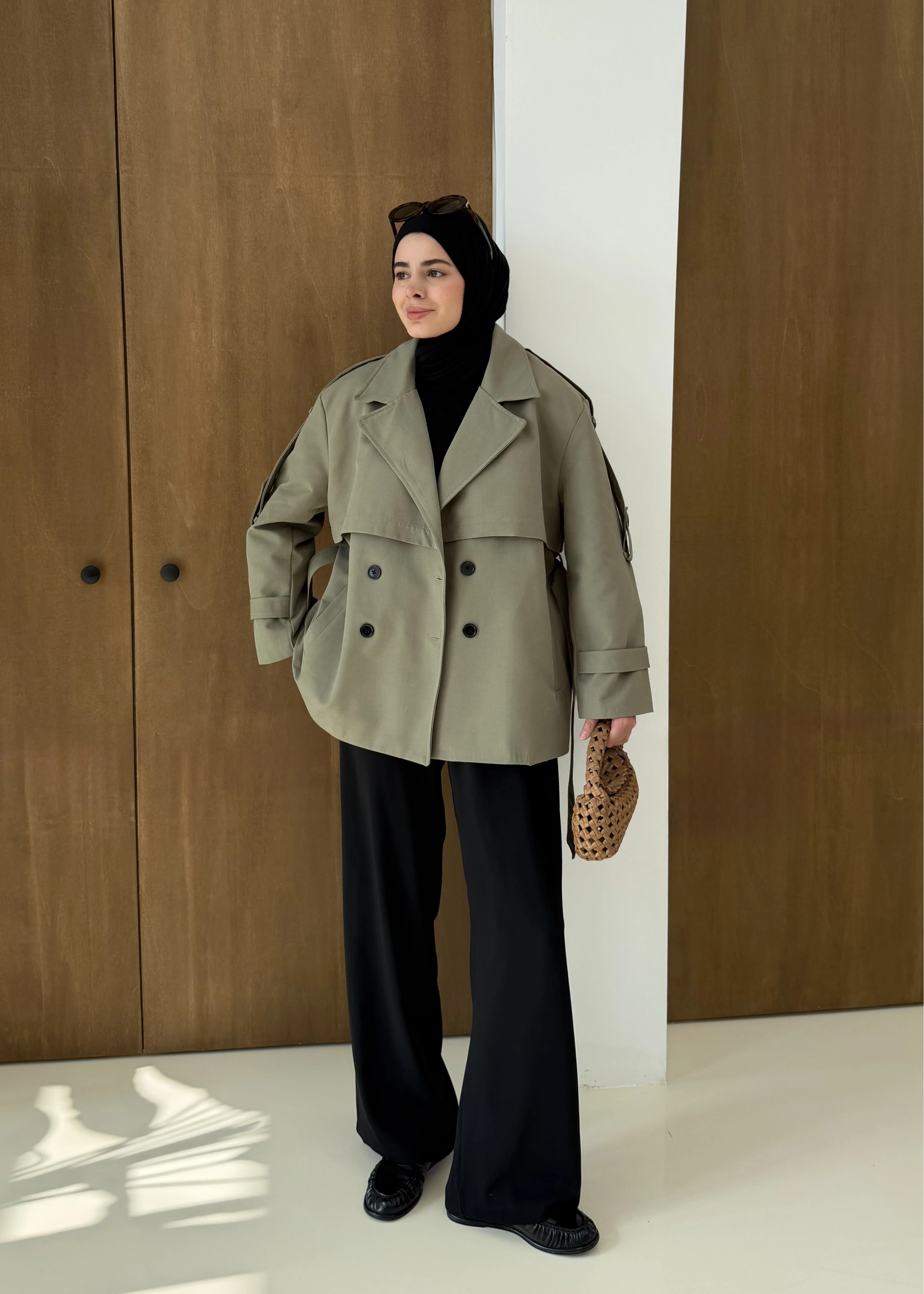 KUŞAKLI ASTARLI TRENÇKOT yeşil