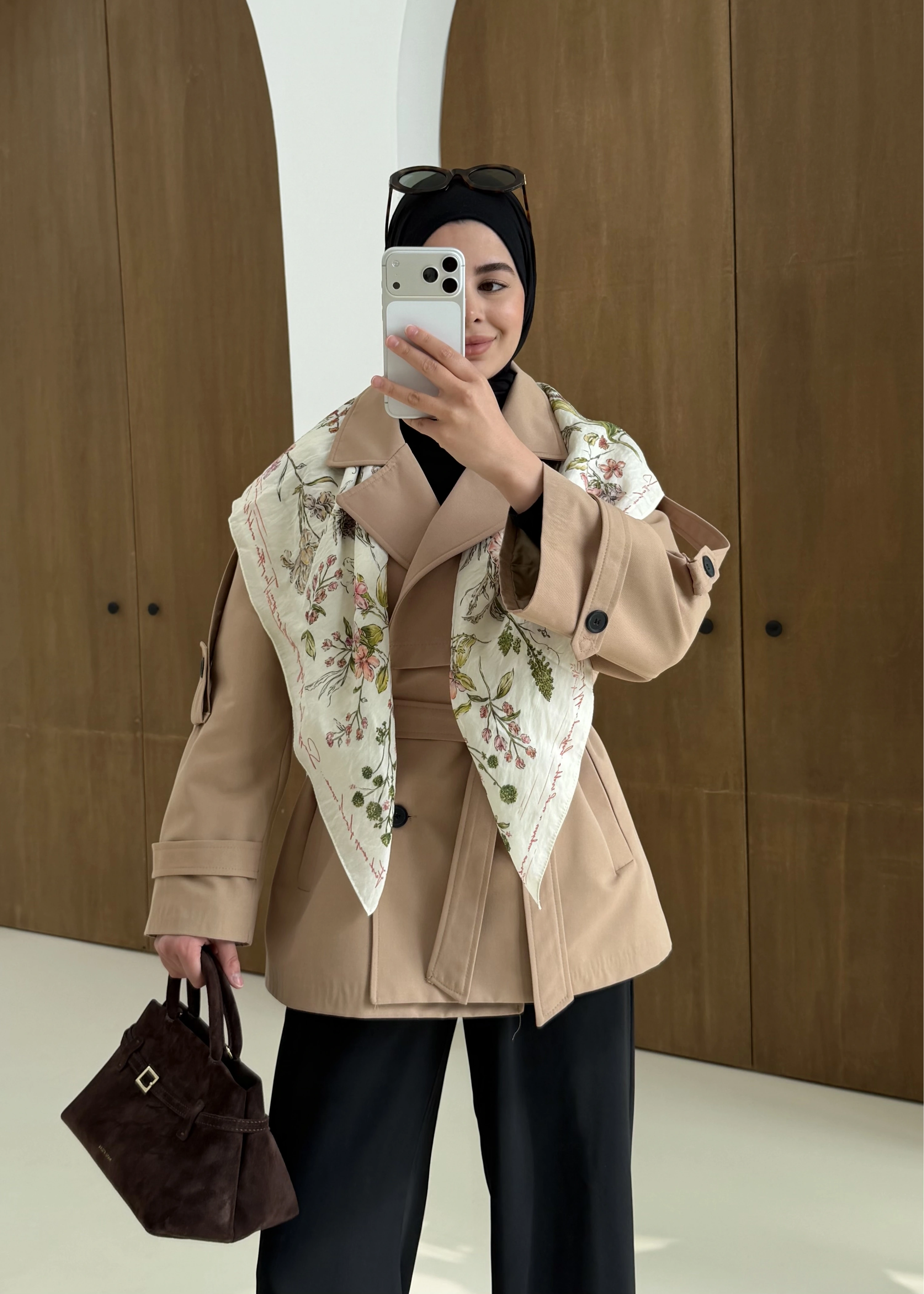 KUŞAKLI ASTARLI TRENÇKOT bej