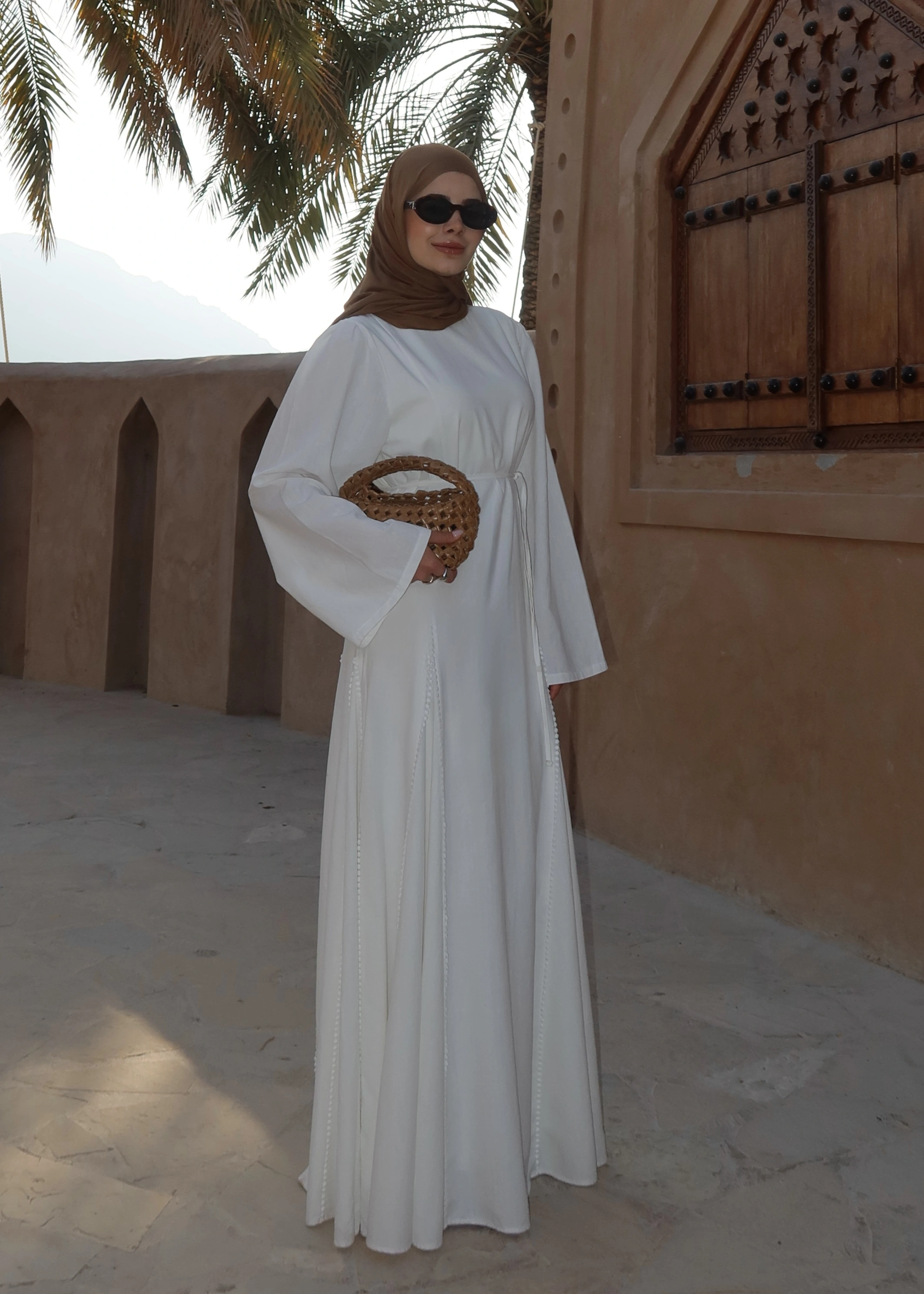 2365 İŞLEME DETAY PREMİUM ELBİSE BEYAZ