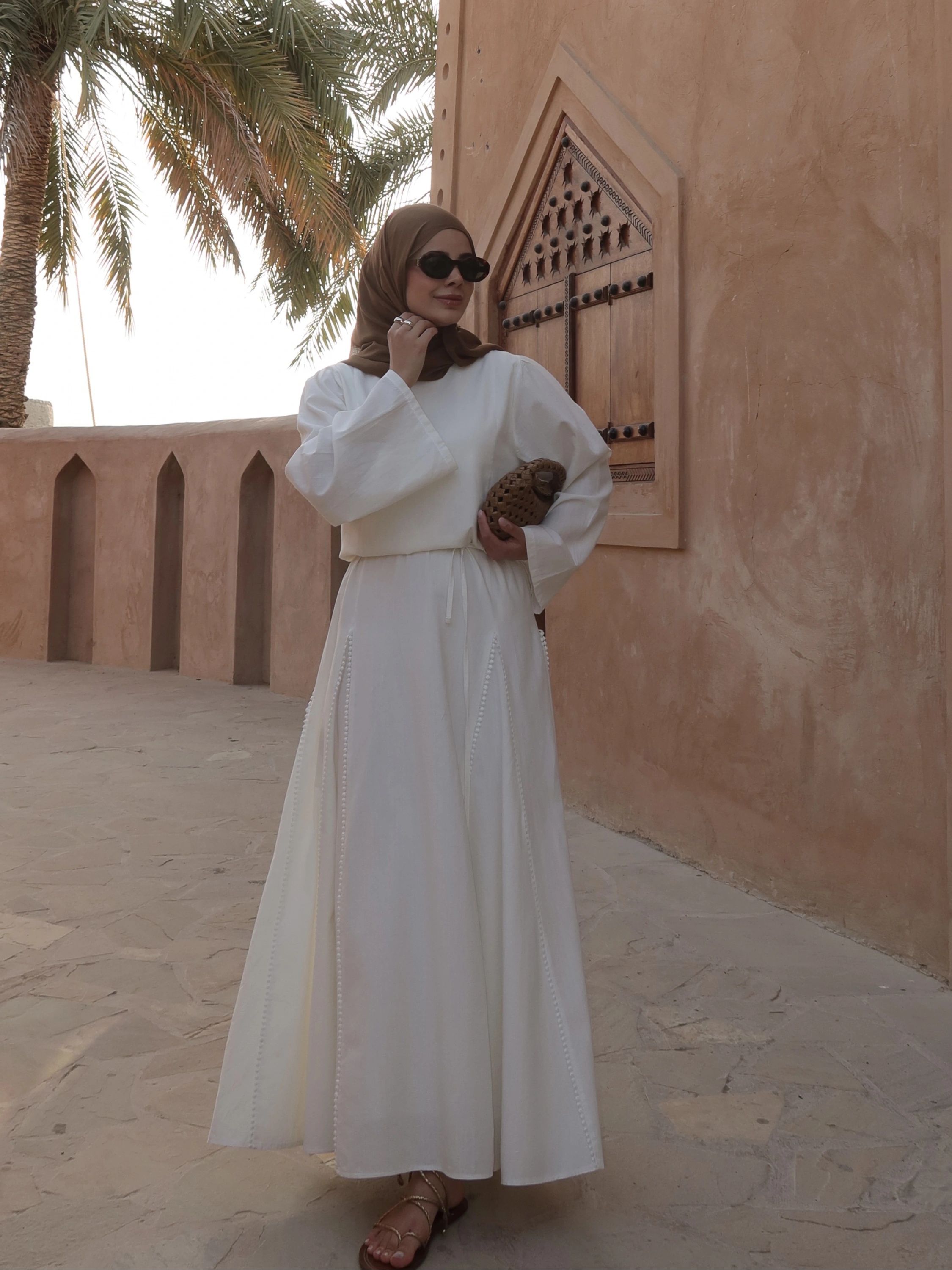 2365 İŞLEME DETAY PREMİUM ELBİSE BEYAZ