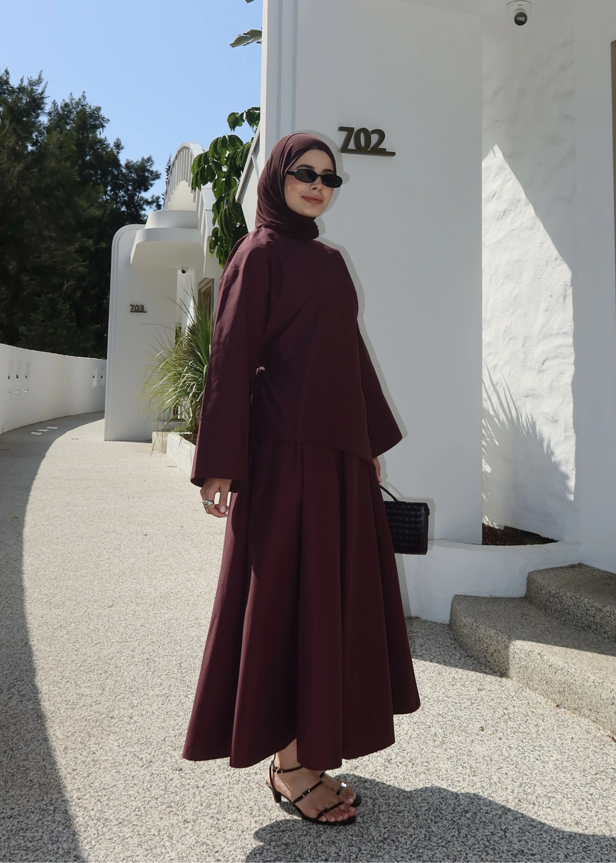 6025 BELDEN BAĞLAMA POPLİN ETEKLİ TAKIM MÜRDÜM