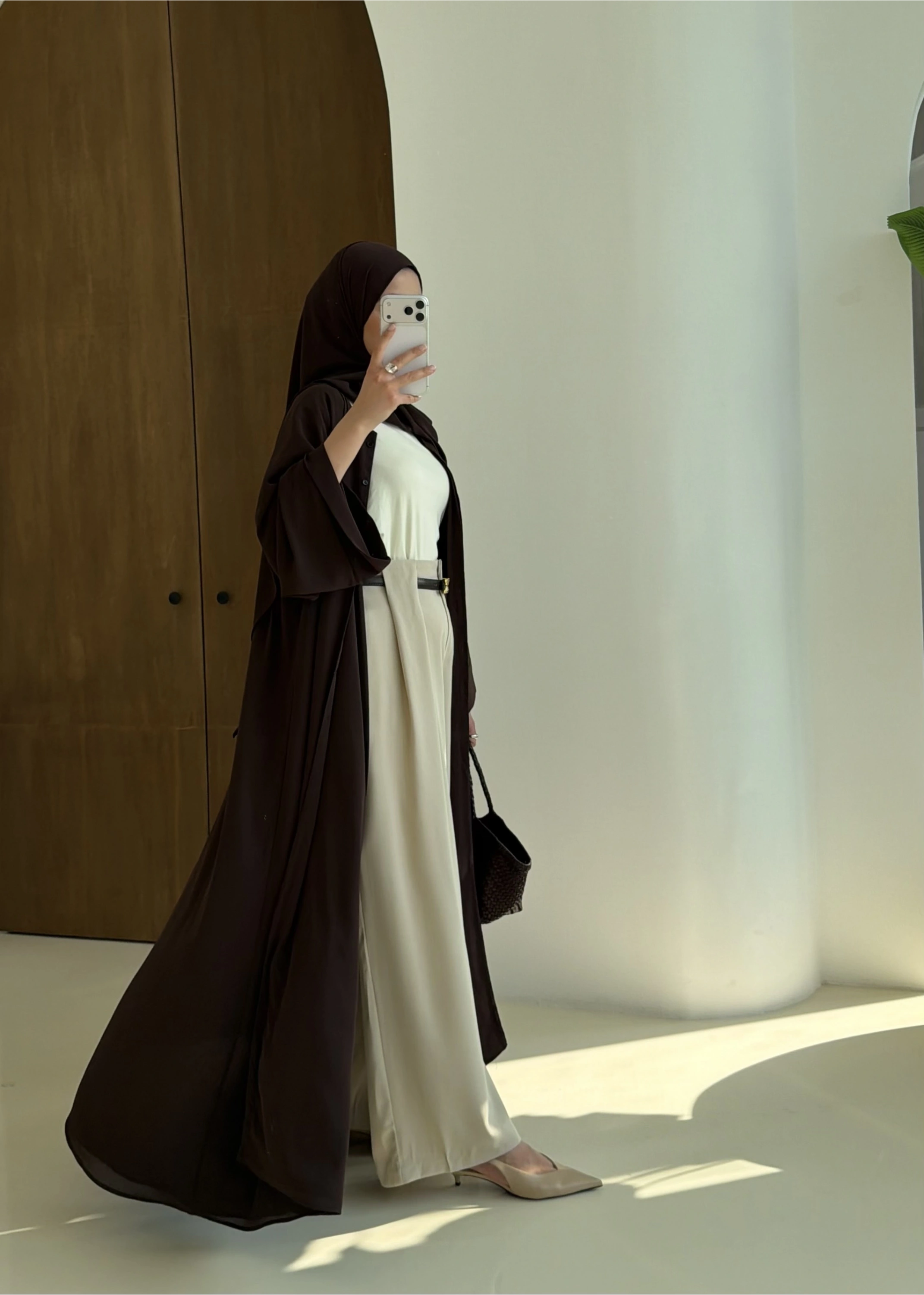 001 DÜĞMELİ ŞİFON ABAYA KAHVE