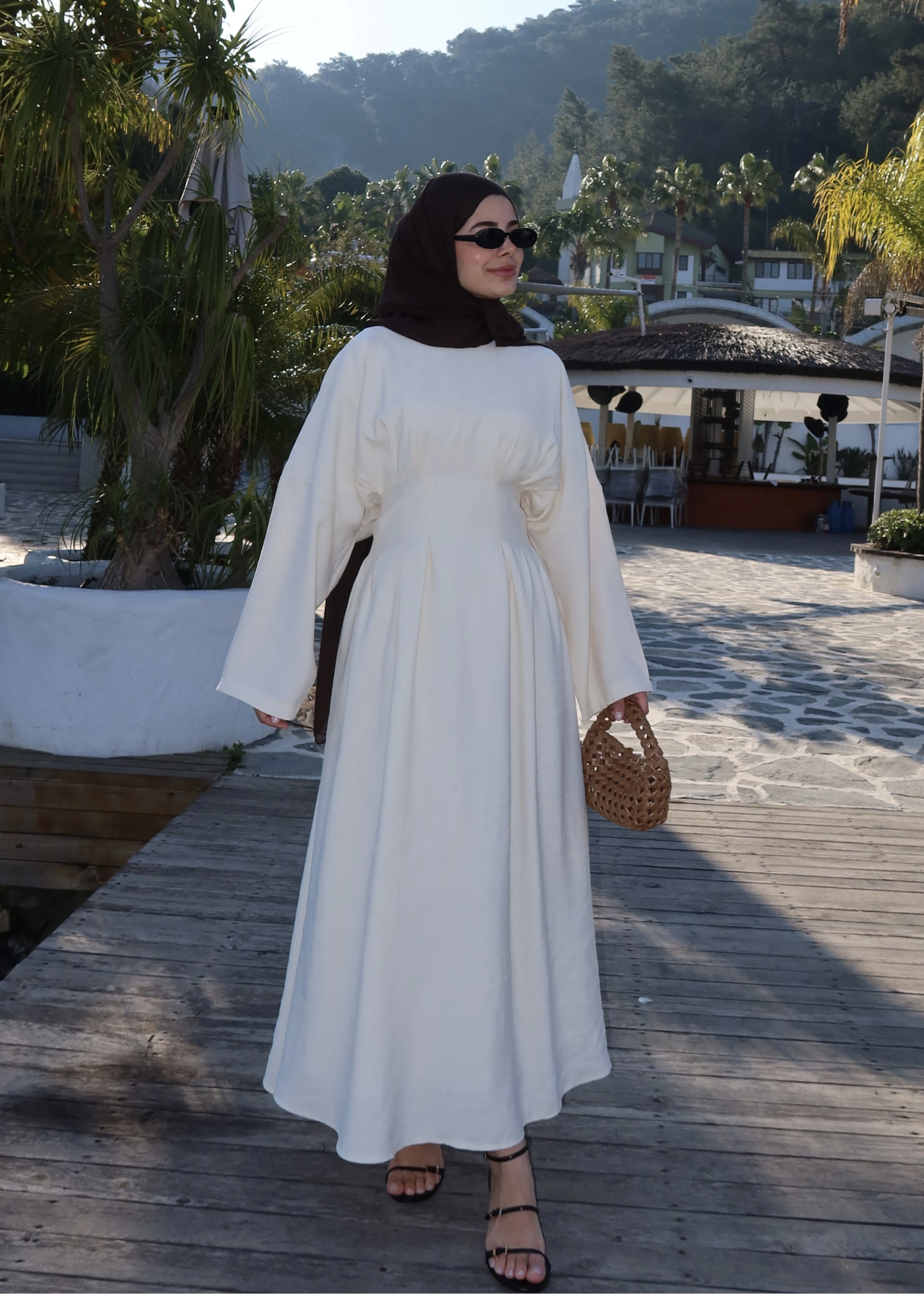 5023 BEL BAĞLAMA ELBİSE VANİLYA