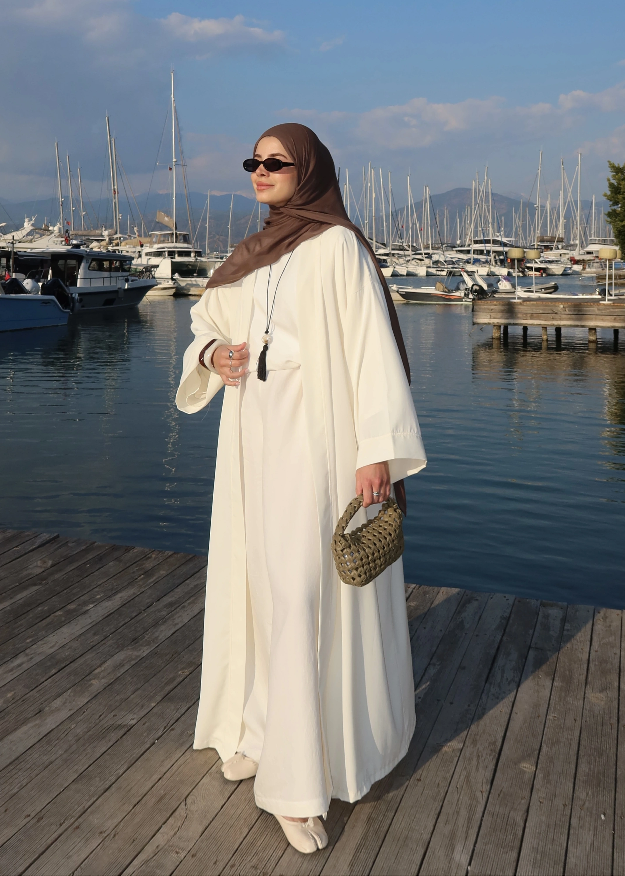 1002 DÖKÜMLÜ TENSEL ABAYA vanilya