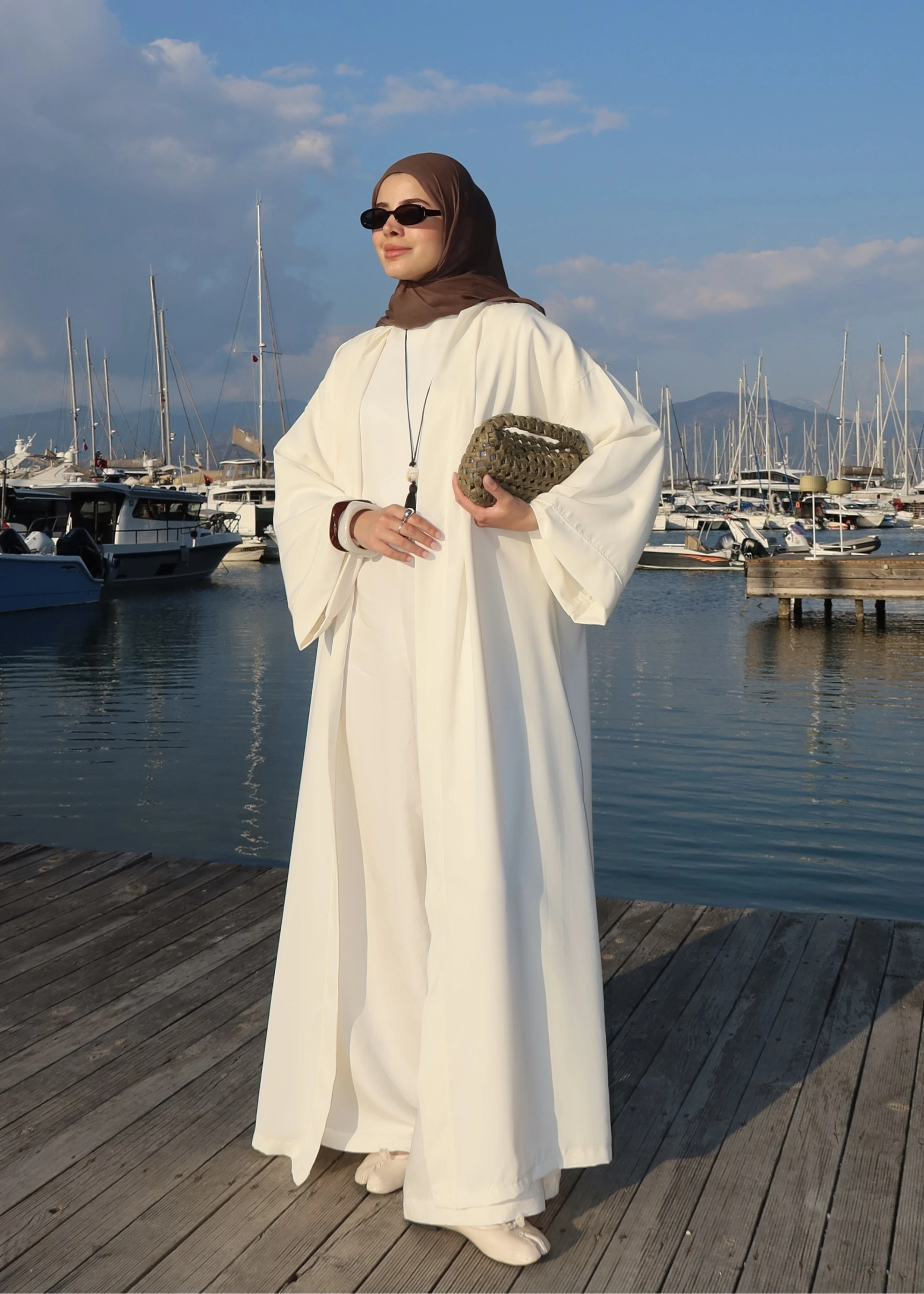 1002 DÖKÜMLÜ TENSEL ABAYA vanilya