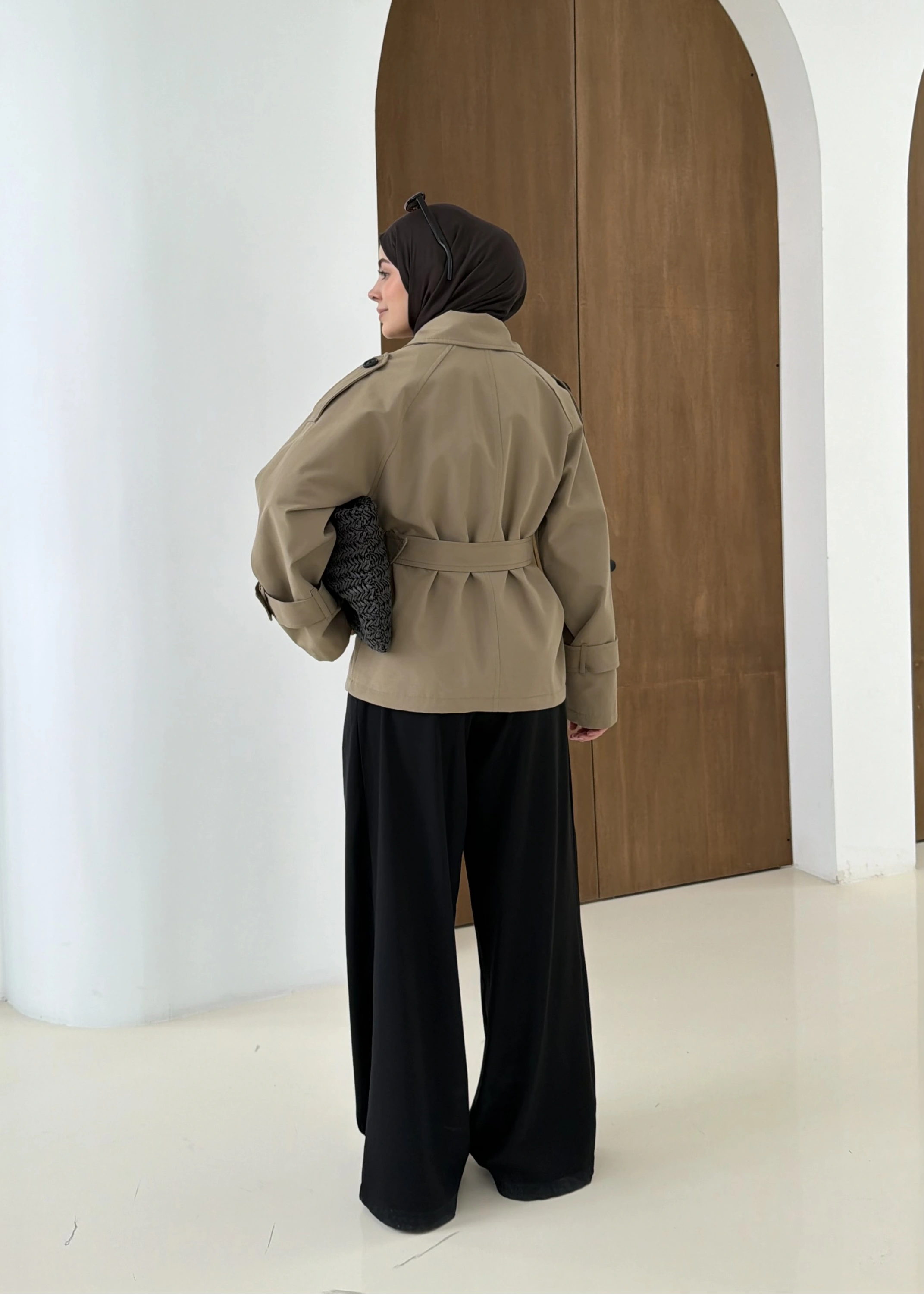 2091 BERSHKA PREMİUM TRENÇ YEŞİL