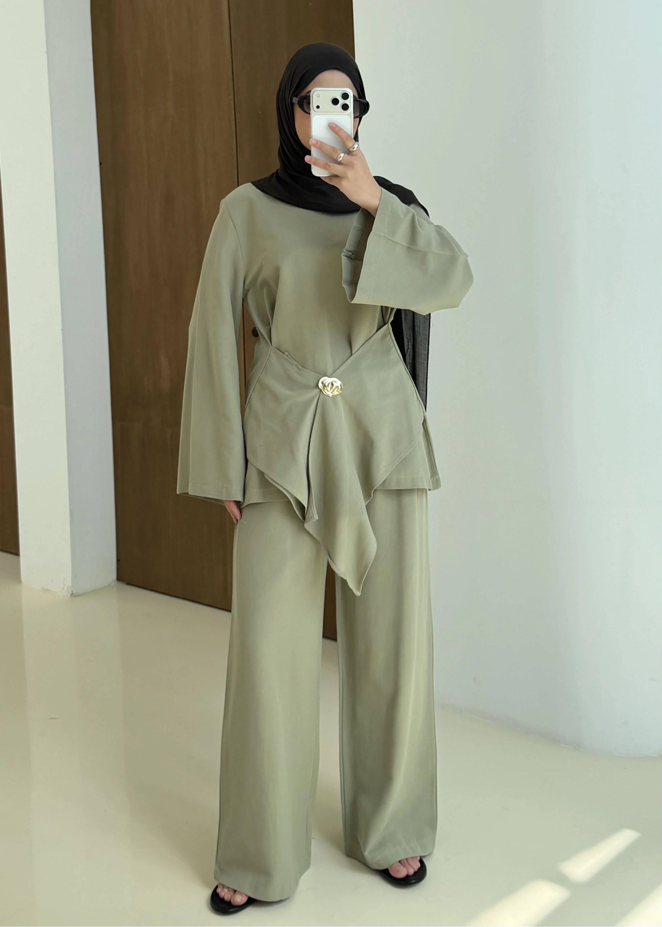 6020 KETEN BROŞ TAKIM YEŞİL