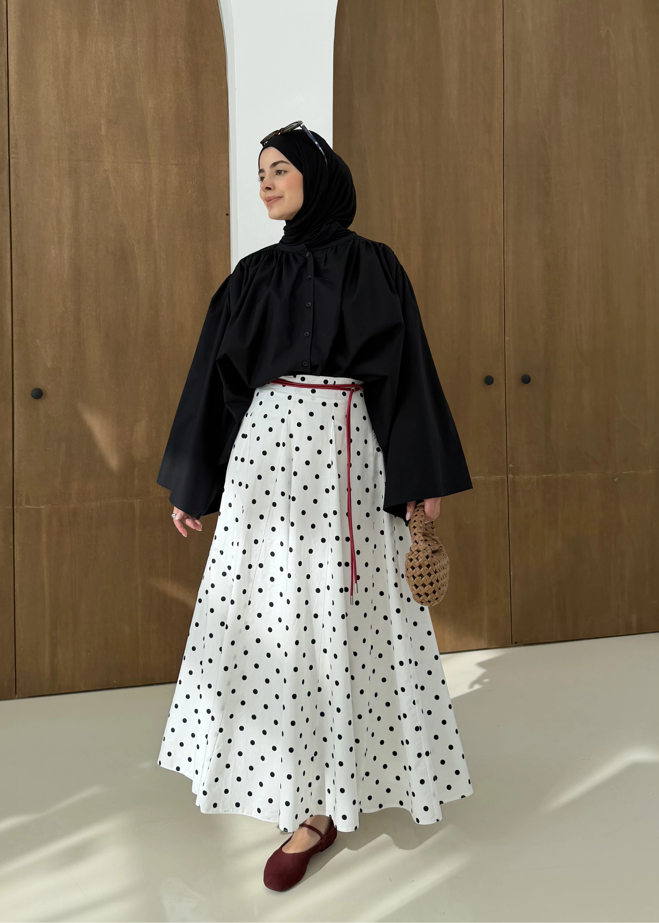 3005 PUANTİYE ETEK BEYAZ