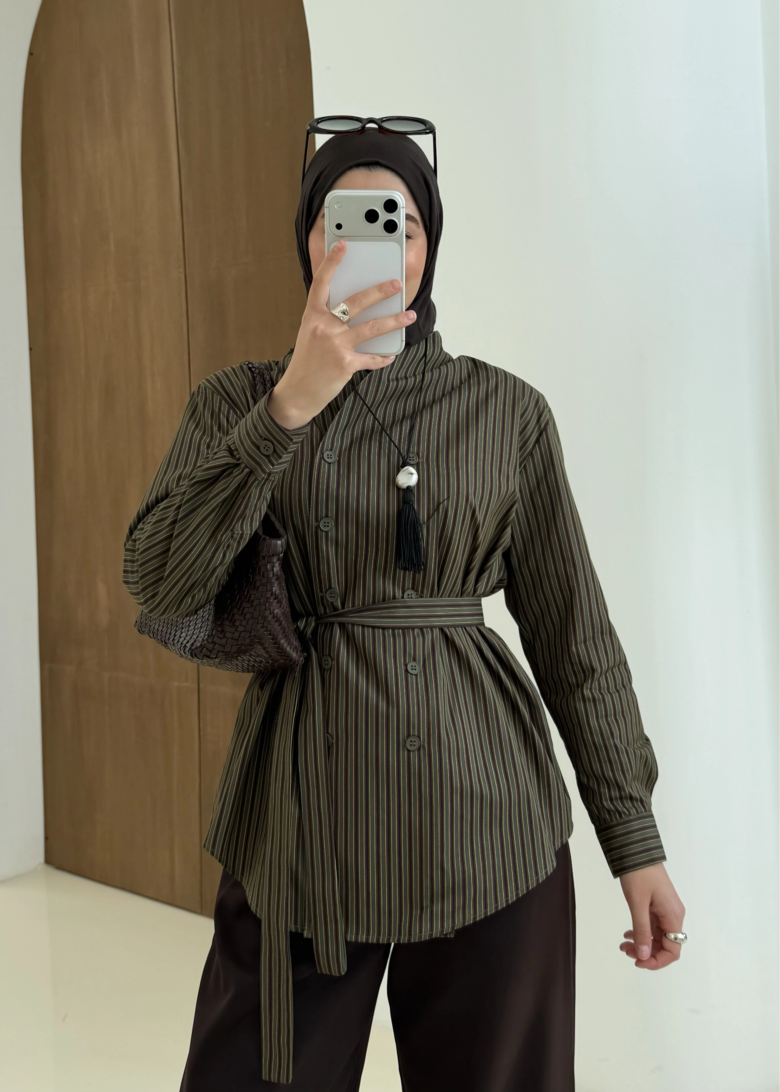 005 VATKALI KUŞAKLI GÖMLEK