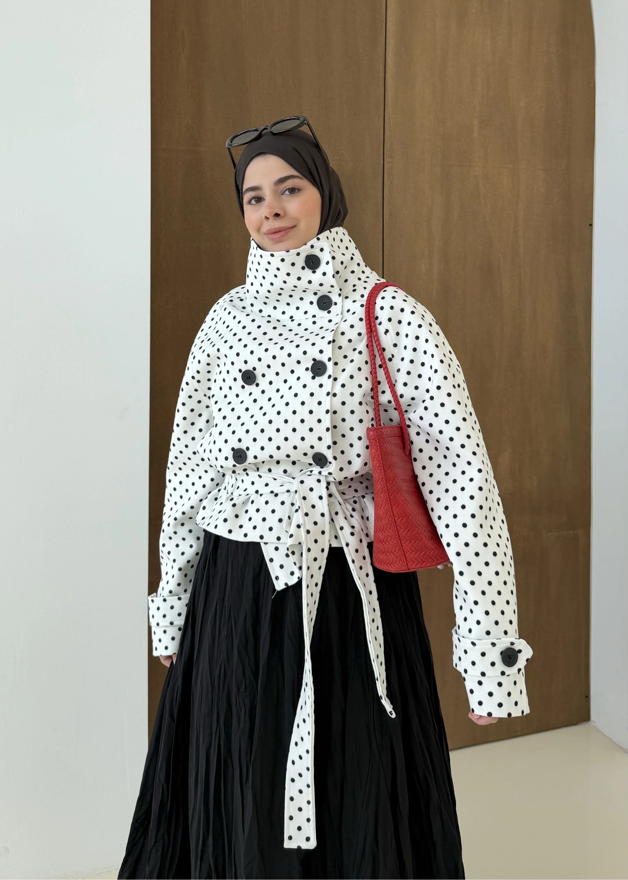 503357 PUANTİYE DİK YAKA TRENC