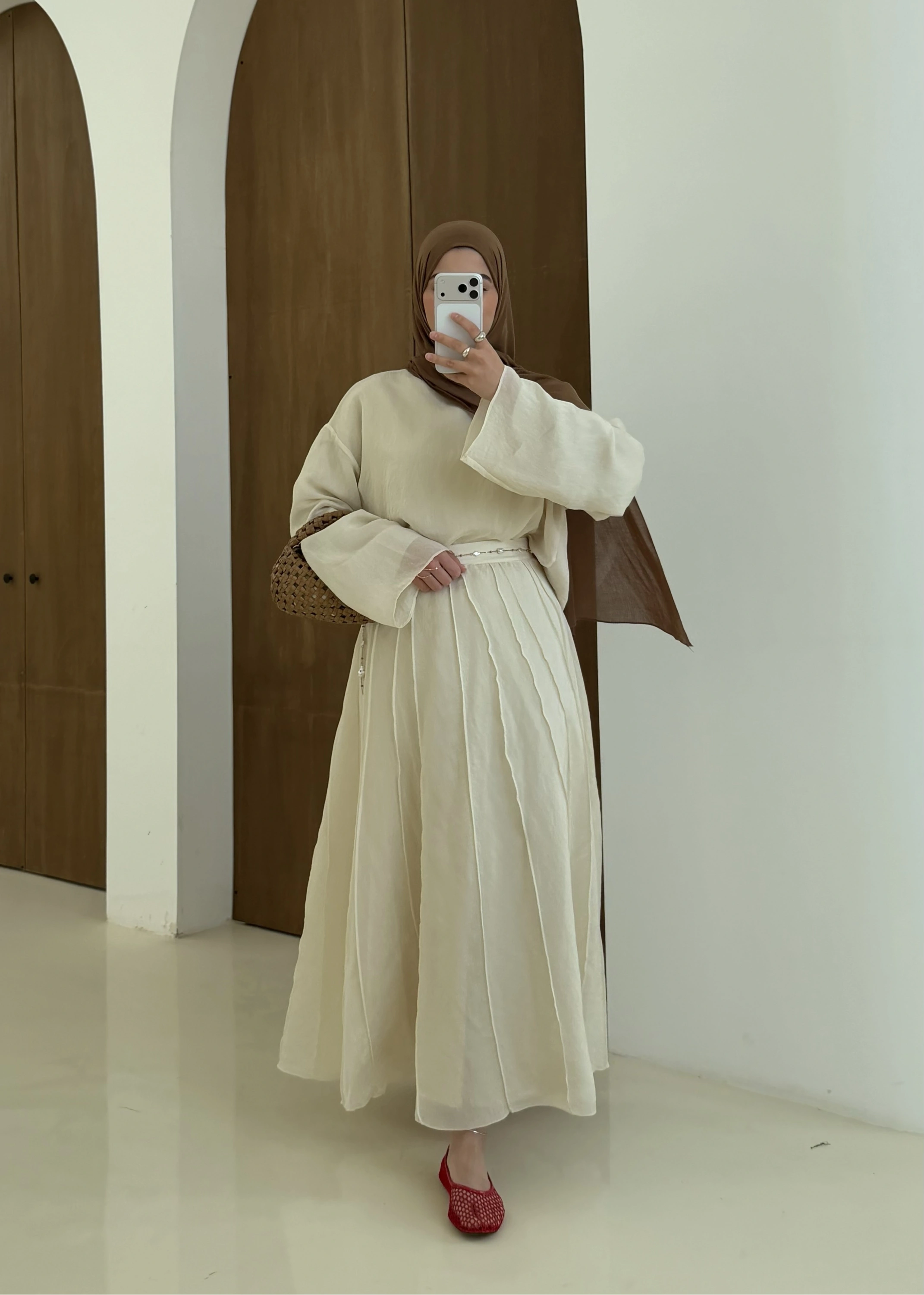 TERS DİKİŞ ETEKLİ TAKIM bej