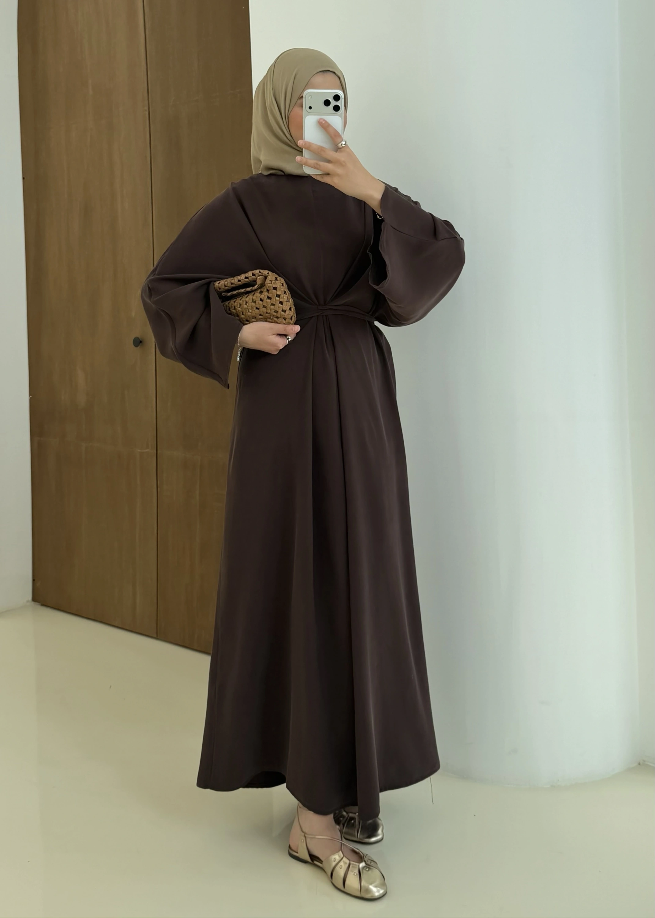 CH YANDAN BAĞLAMALI ZARİF ELBİSE kahve