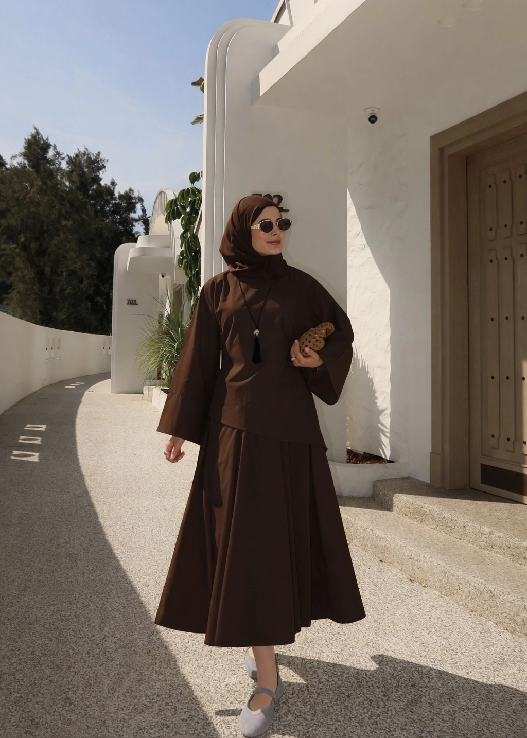 6025 BELDEN BAĞLAMA POPLİN ETEKLİ TAKIM KAHVE